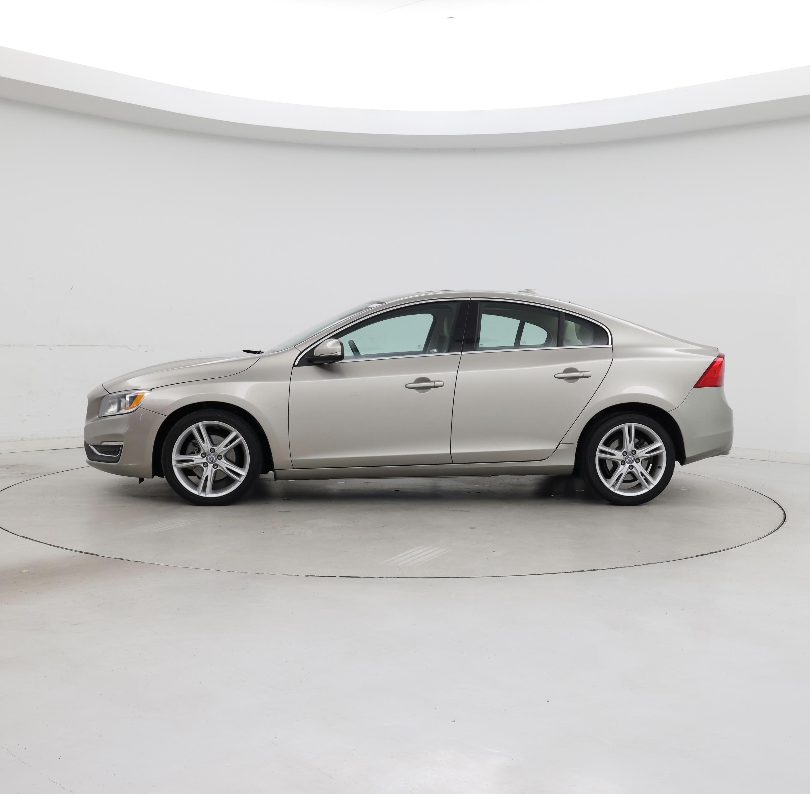 Thumbnail: 2016 Volvo S60 - 3