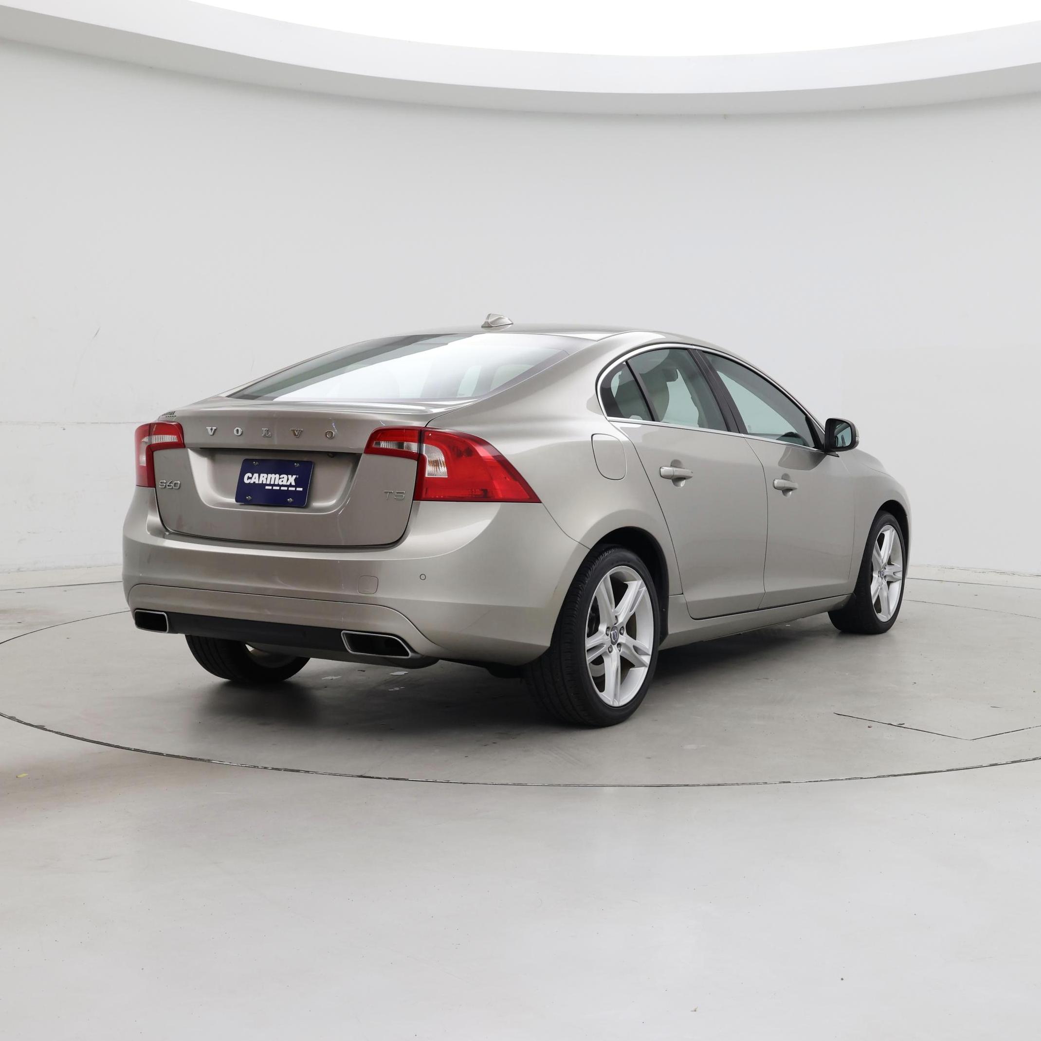 Thumbnail: 2016 Volvo S60 - 8