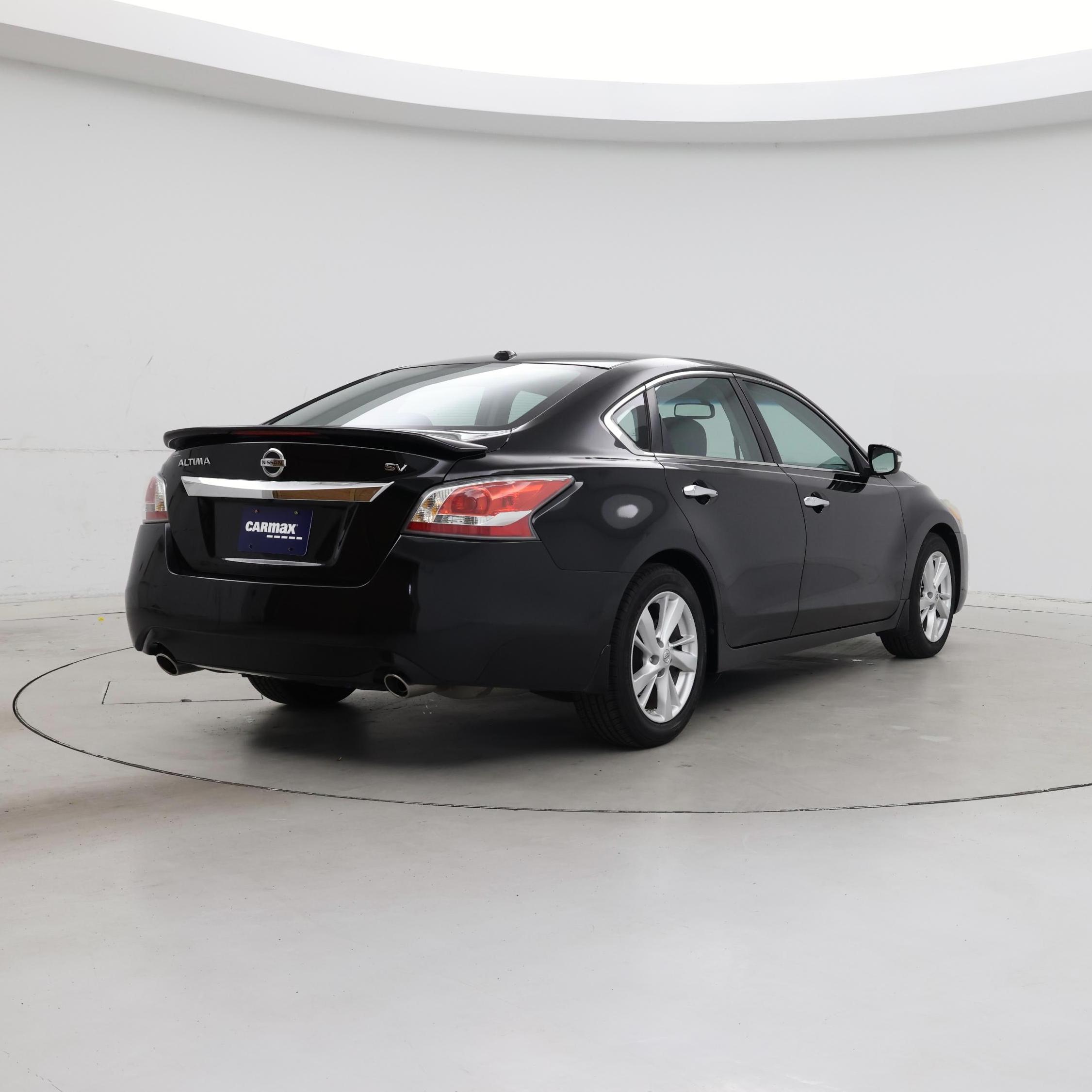 Thumbnail: 2015 Nissan Altima - 8