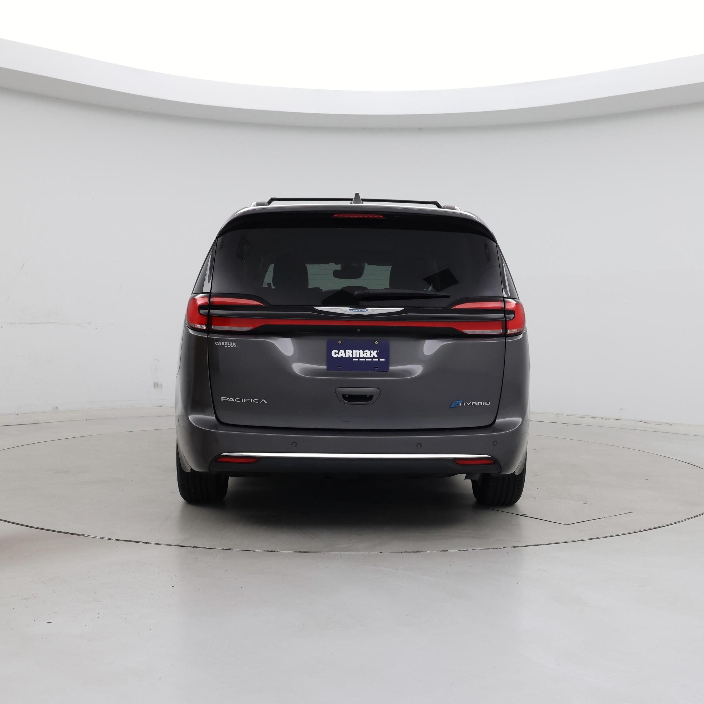 Thumbnail: 2021 Chrysler Pacifica - 6