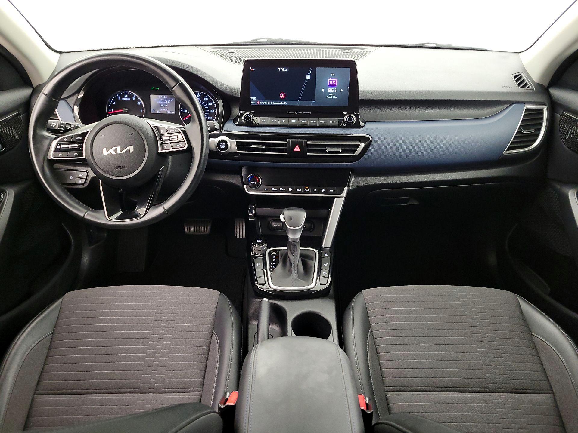 Thumbnail: 2022 Kia Seltos - 9