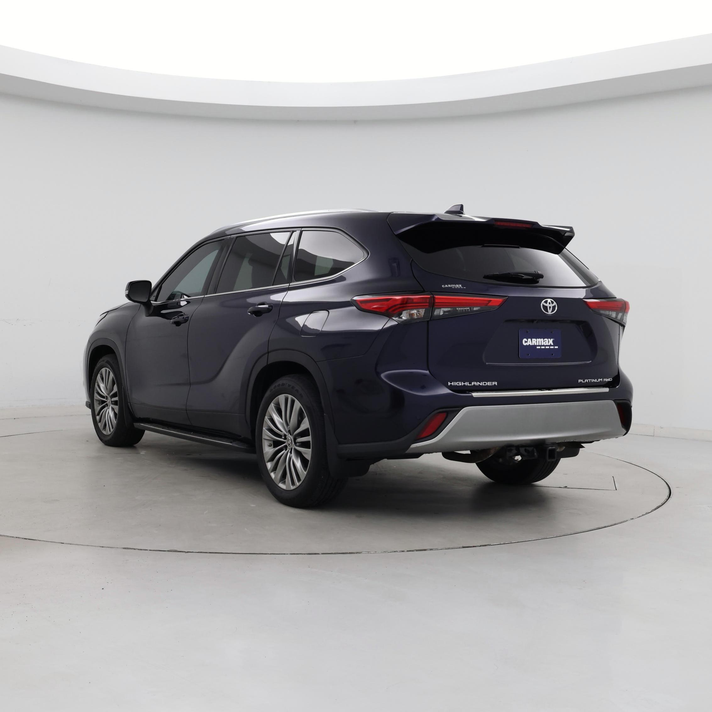 Thumbnail: 2020 Toyota Highlander - 2