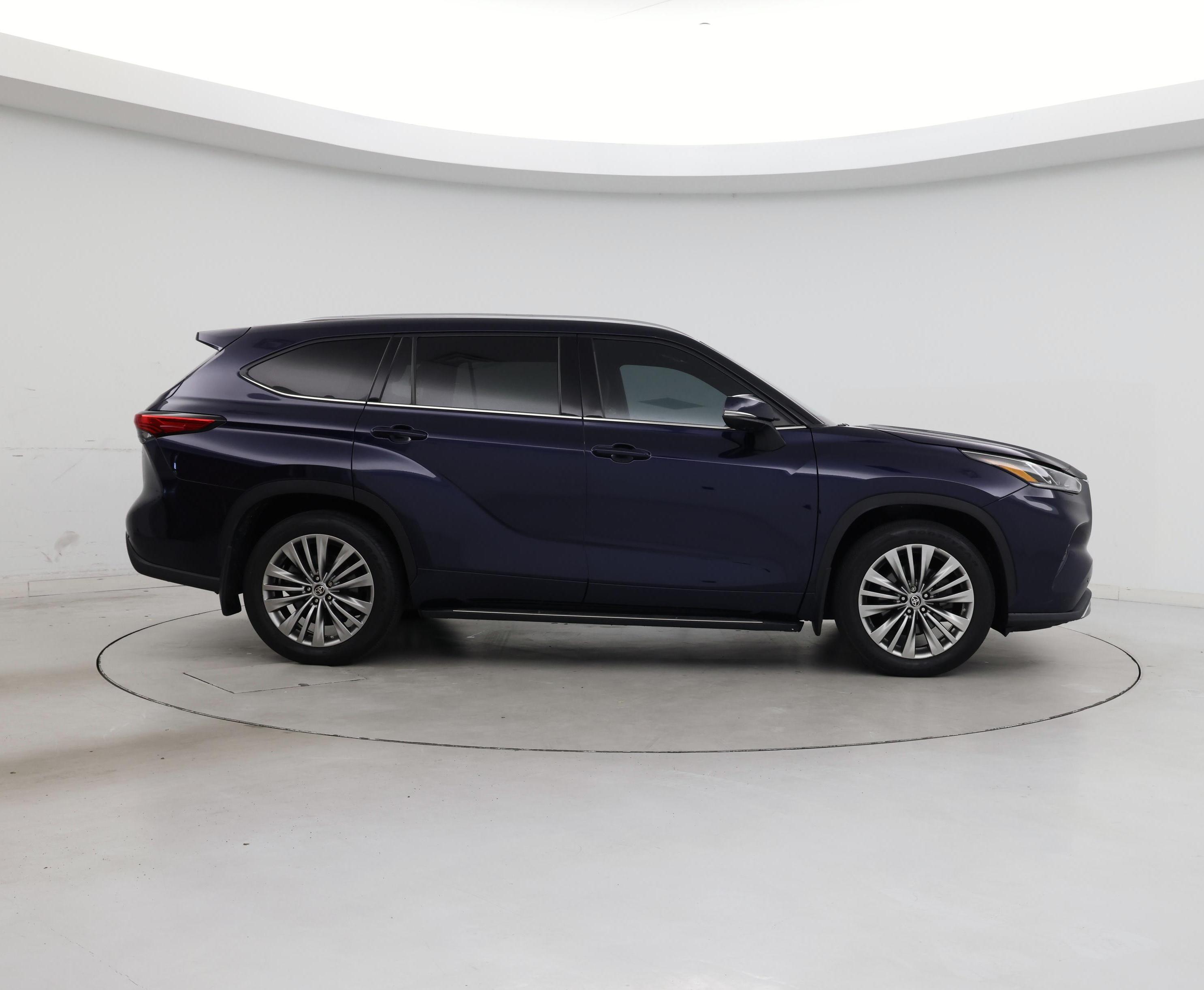Thumbnail: 2020 Toyota Highlander - 7