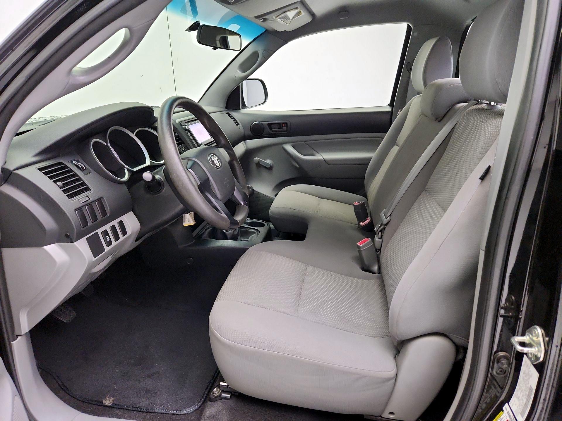 Thumbnail: 2014 Toyota Tacoma - 11