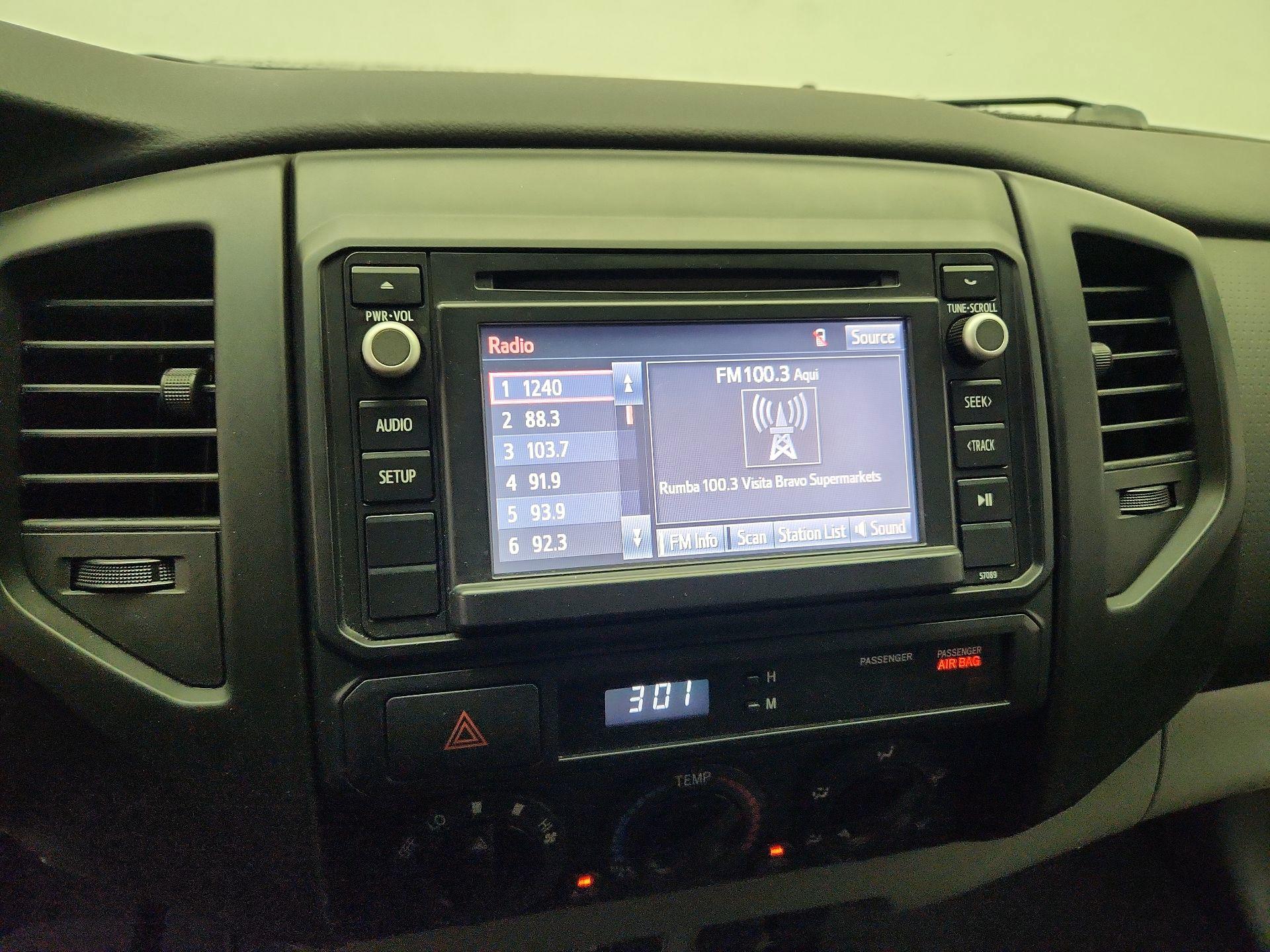 Thumbnail: 2014 Toyota Tacoma - 14