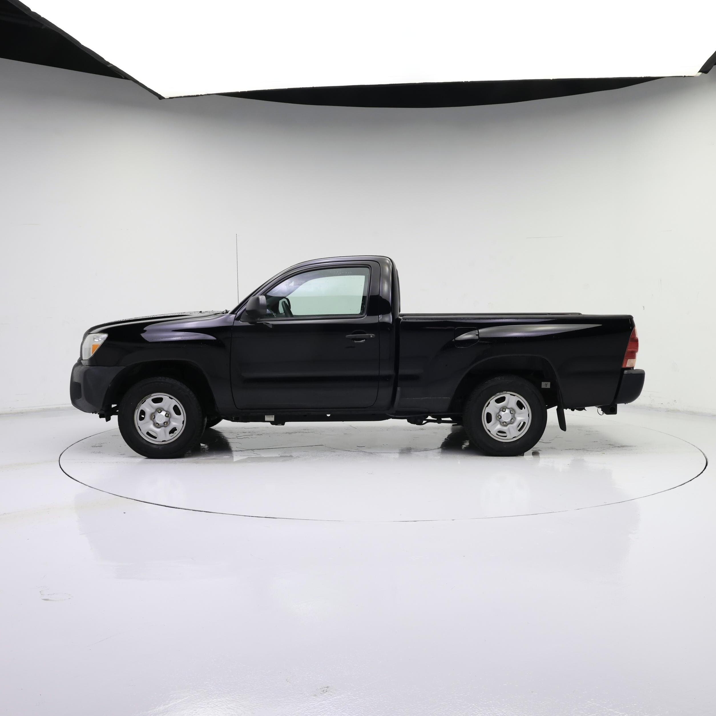 Thumbnail: 2014 Toyota Tacoma - 3