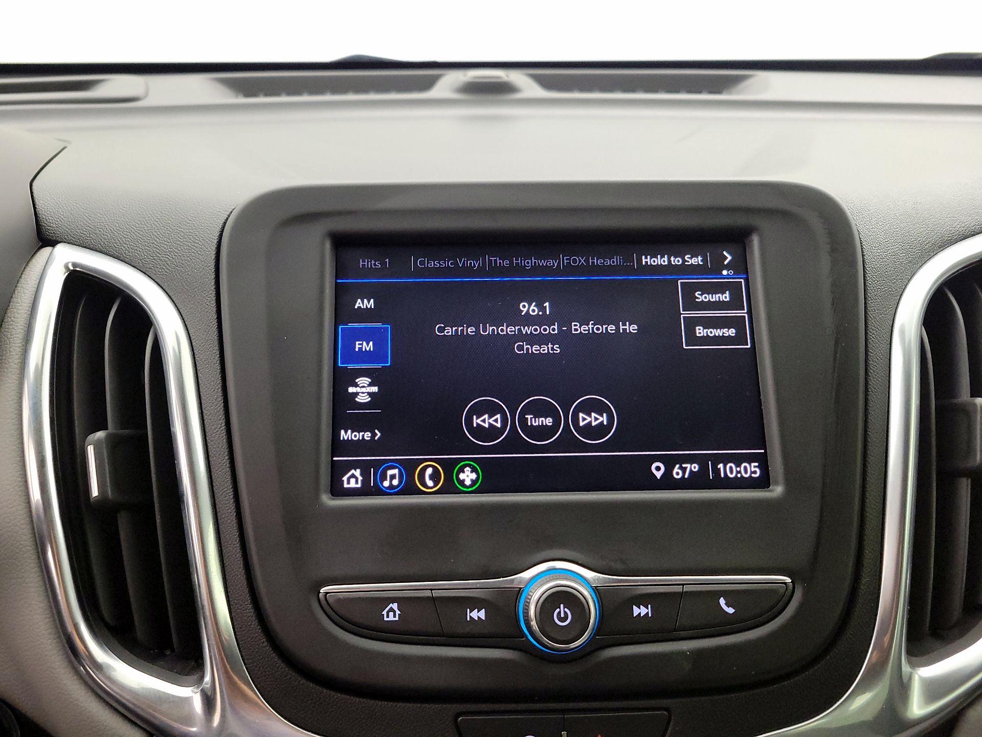 Thumbnail: 2022 Chevrolet Equinox - 15