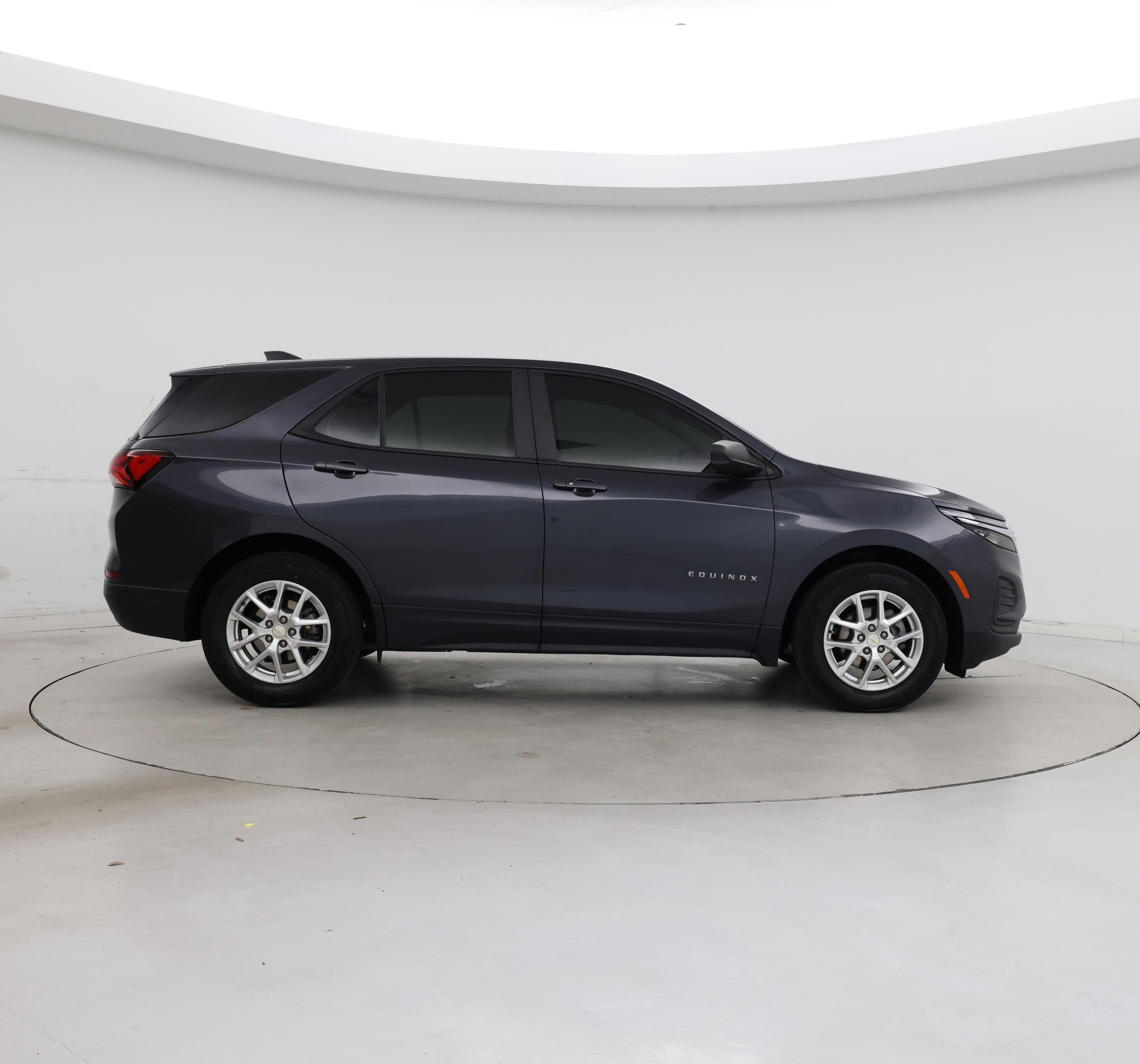 Thumbnail: 2022 Chevrolet Equinox - 7