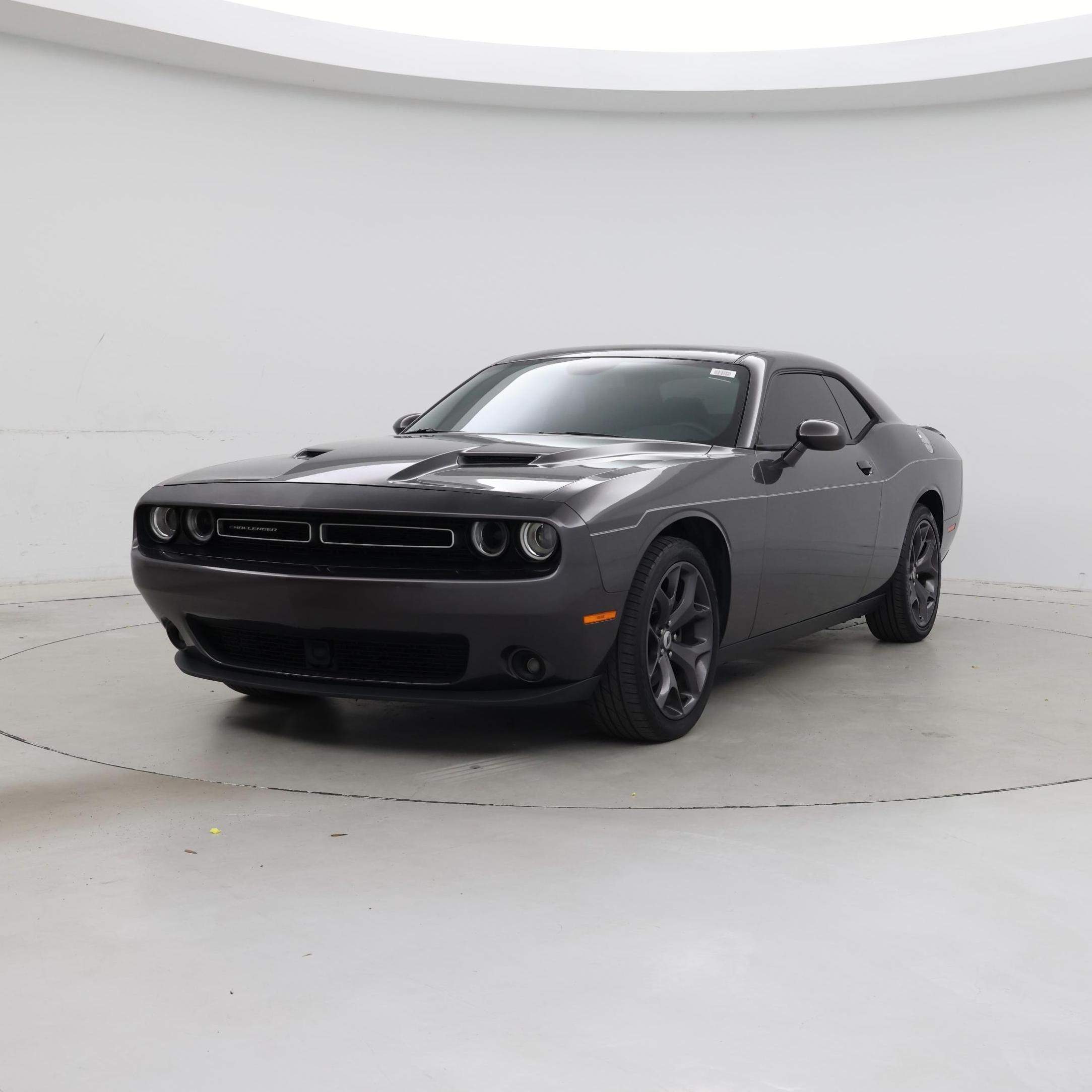 Thumbnail: 2018 Dodge Challenger - 4