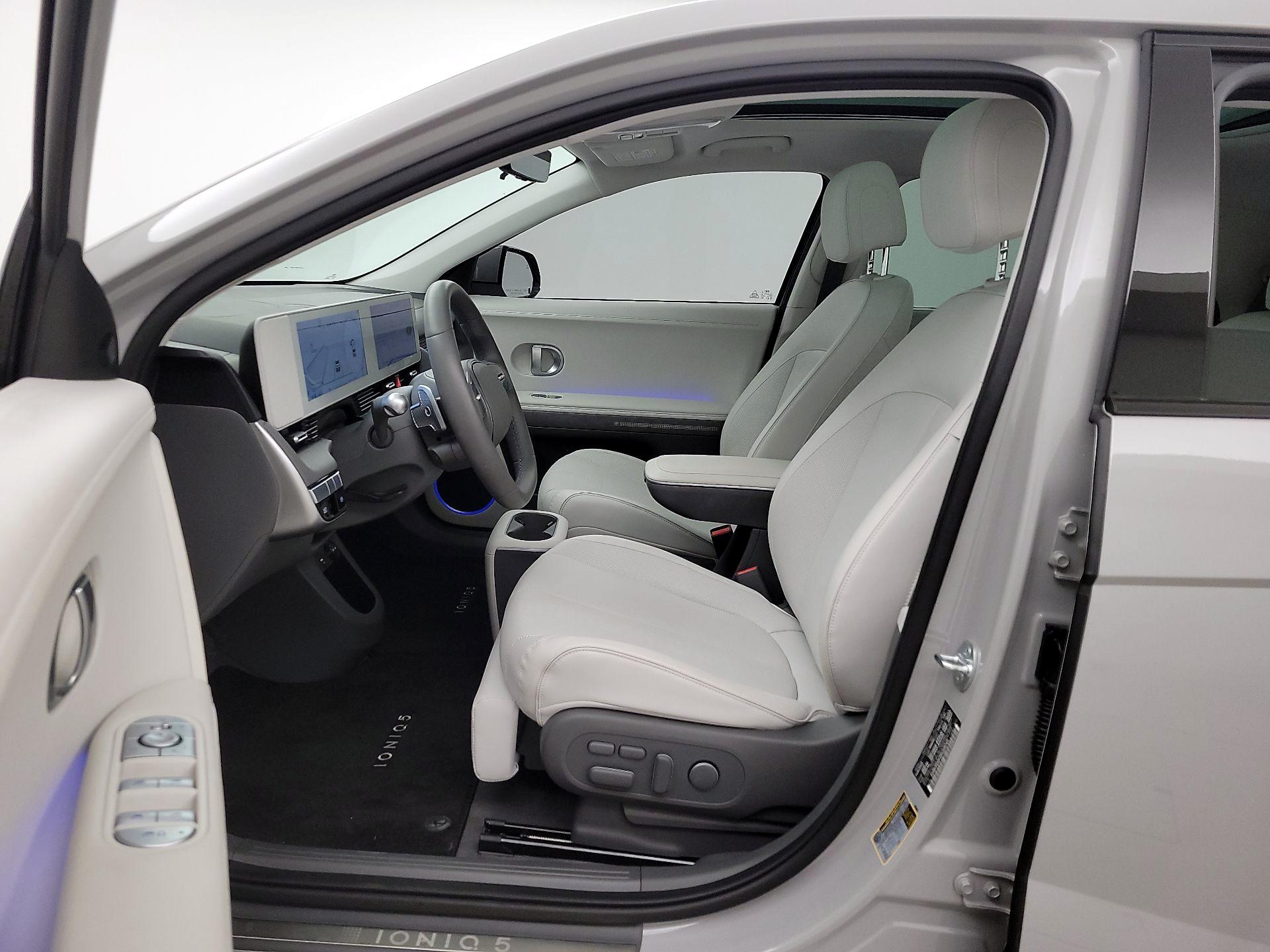Thumbnail: 2024 Hyundai Ioniq 5 - 11