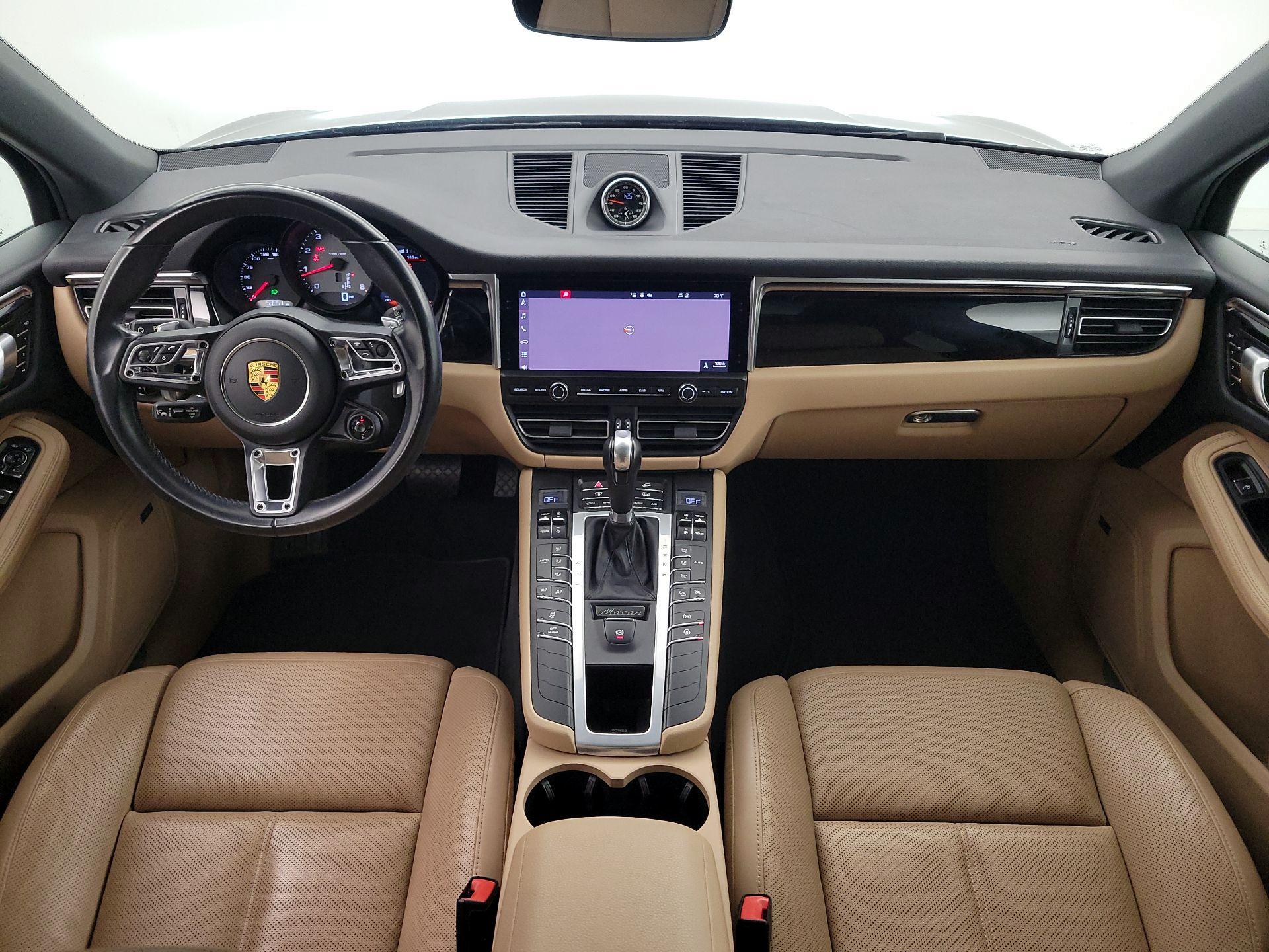 Thumbnail: 2021 Porsche Macan - 9