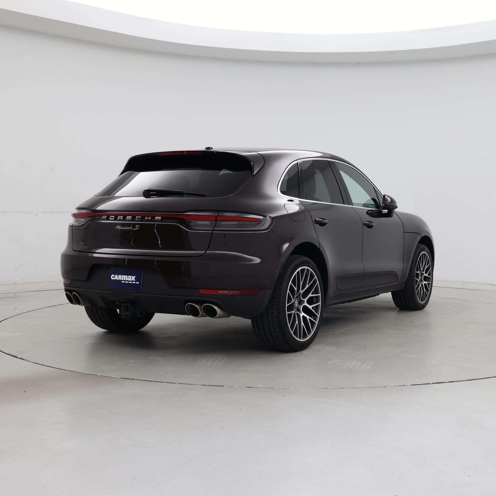 Thumbnail: 2021 Porsche Macan - 8