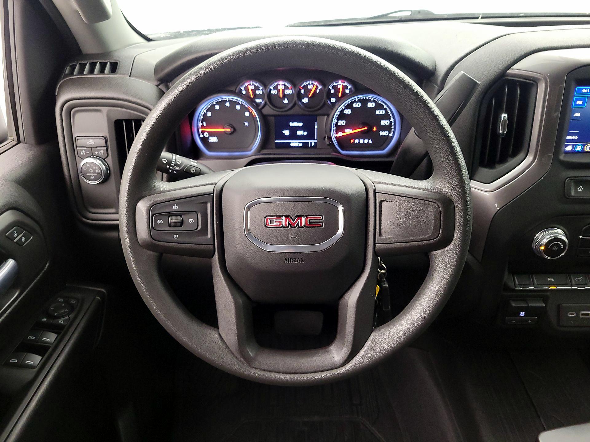 Thumbnail: 2022 GMC Sierra 2500 - 10