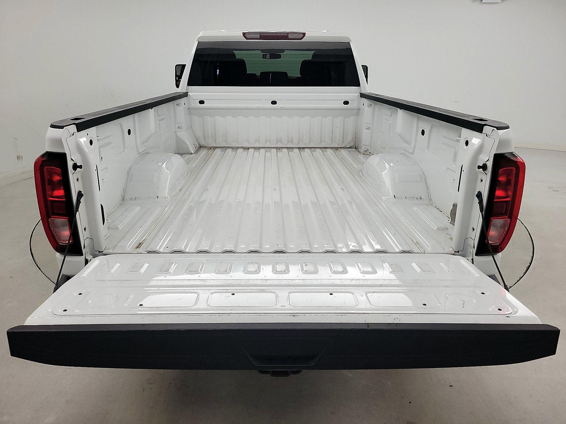 Thumbnail: 2022 GMC Sierra 2500 - 20