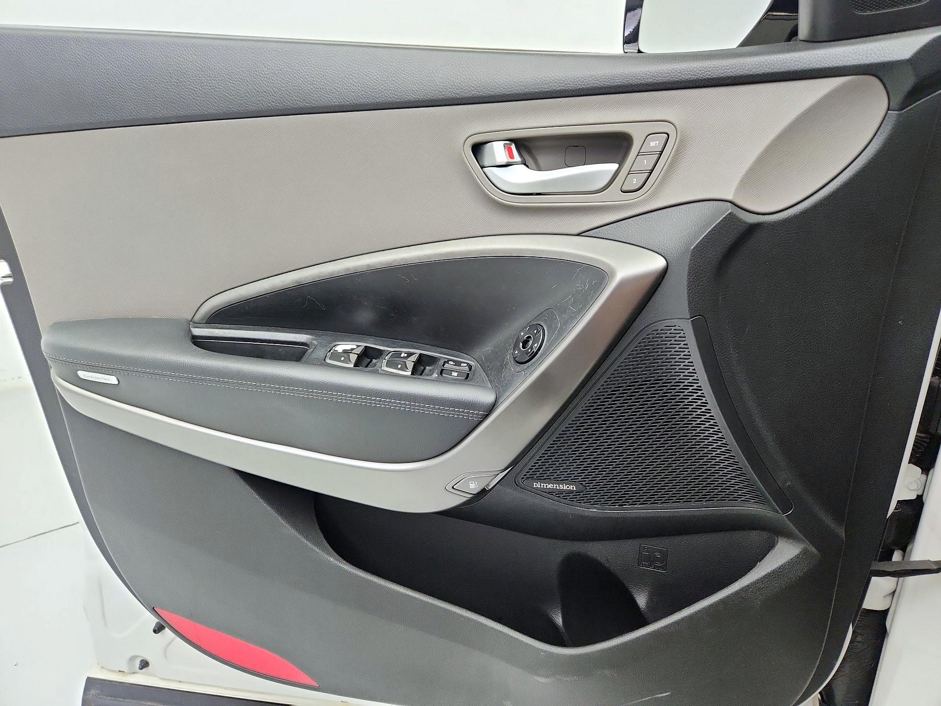 Thumbnail: 2014 Hyundai Santa Fe - 12