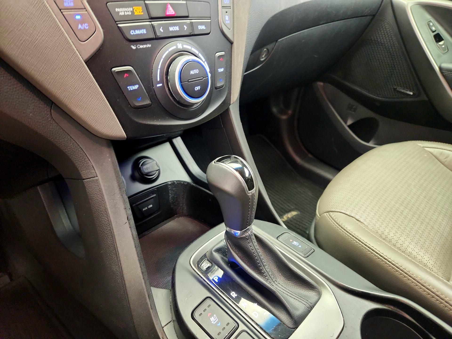 Thumbnail: 2014 Hyundai Santa Fe - 18