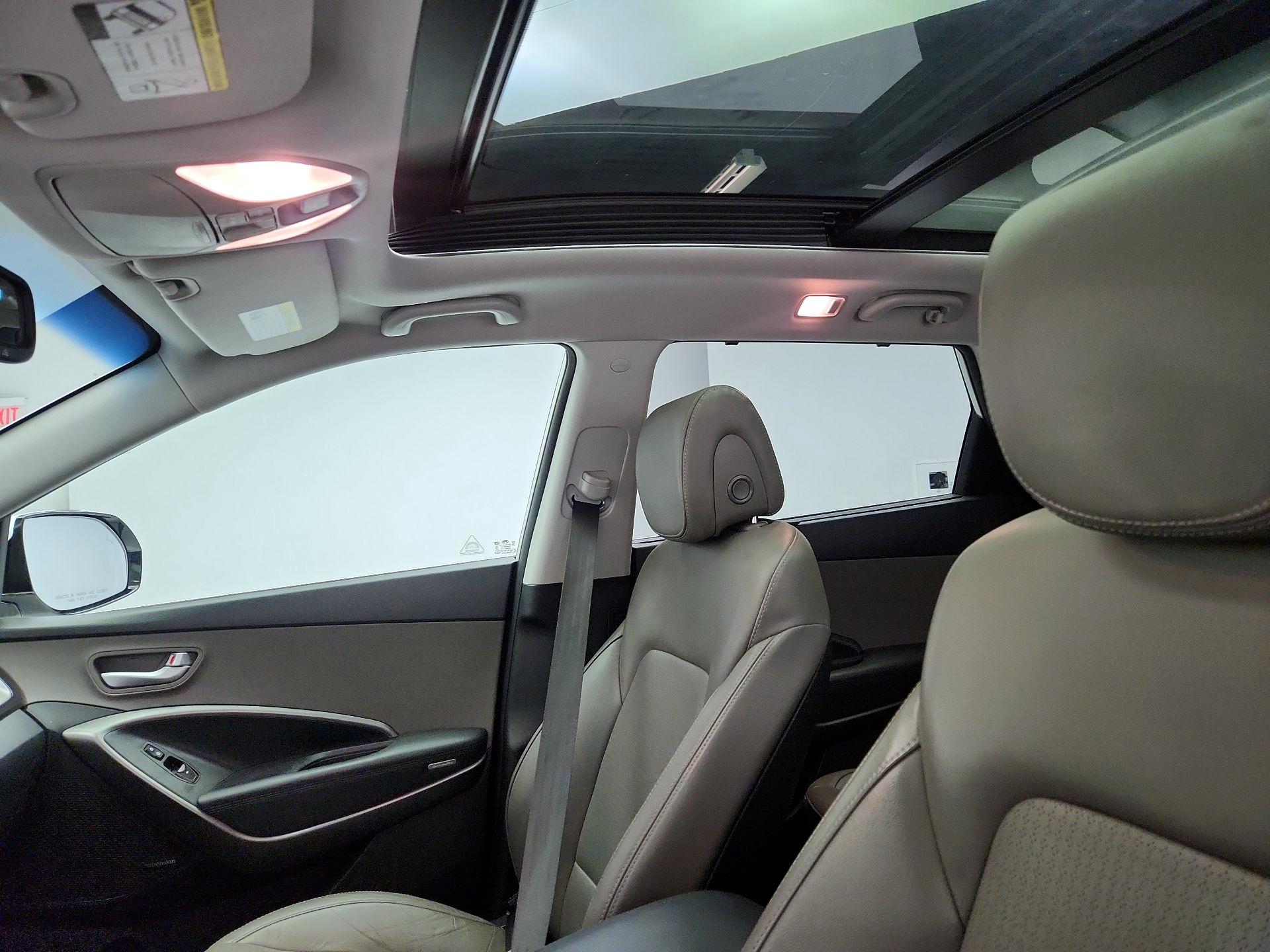 Thumbnail: 2014 Hyundai Santa Fe - 20