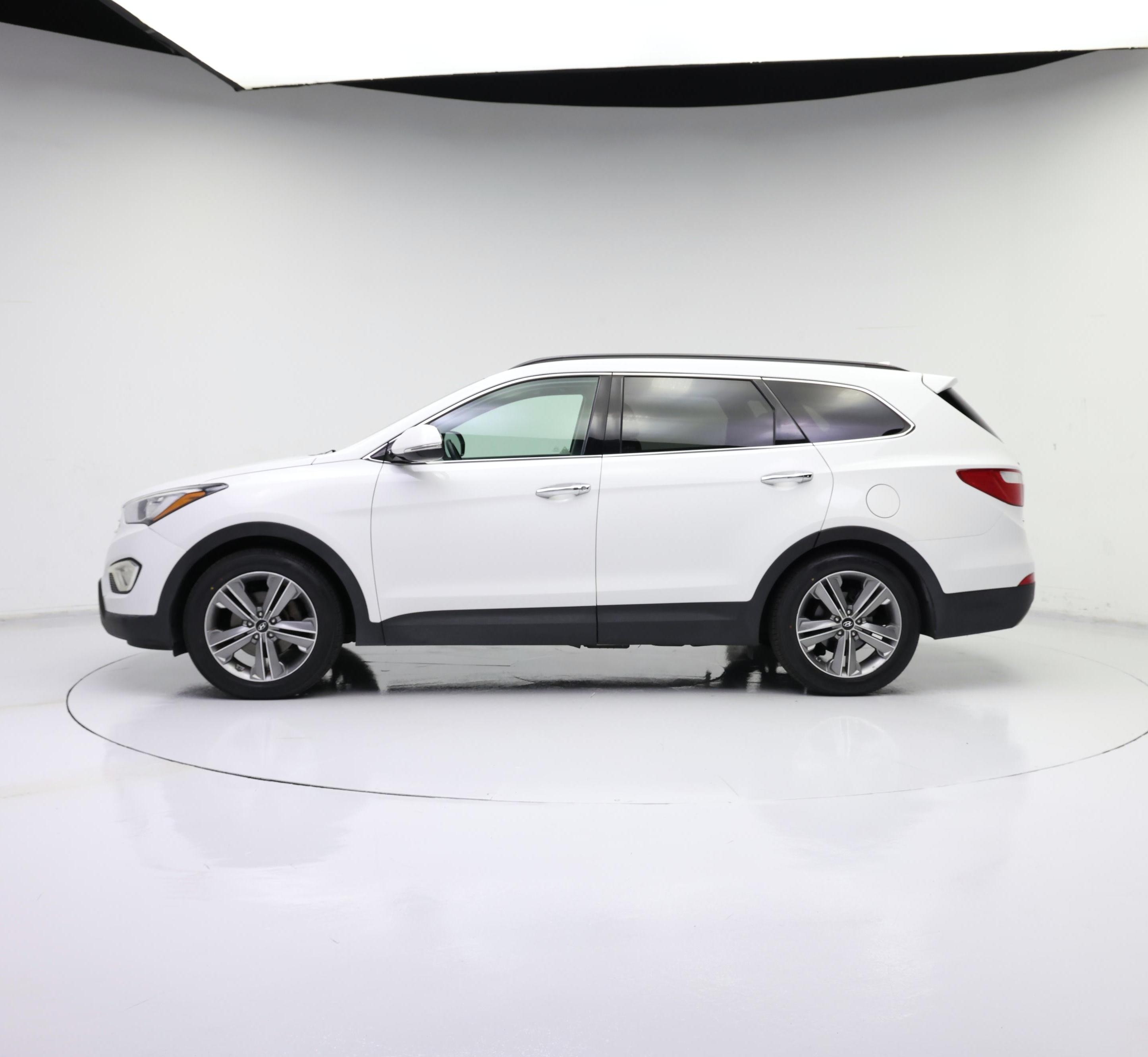 Thumbnail: 2014 Hyundai Santa Fe - 3