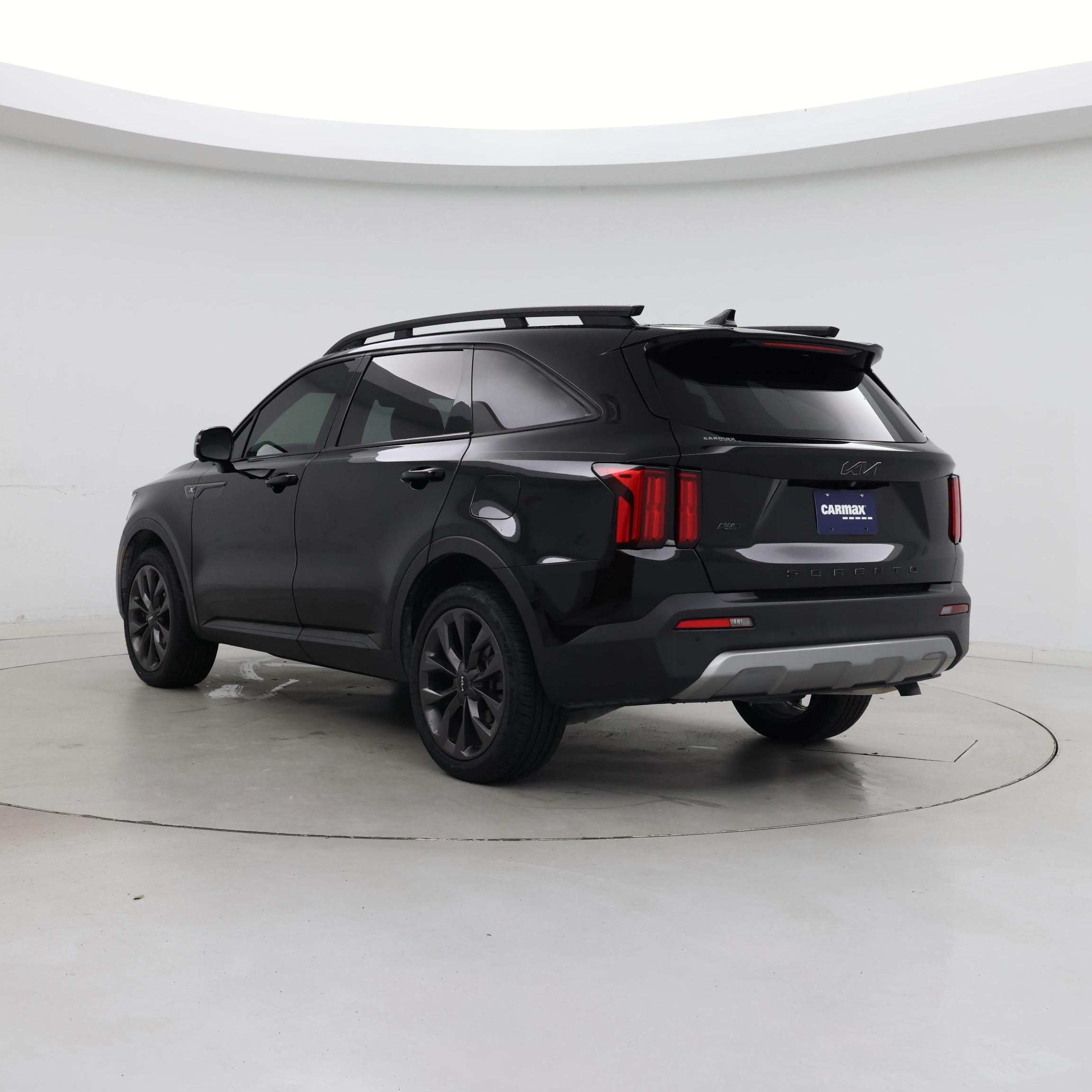 Thumbnail: 2022 Kia Sorento - 2
