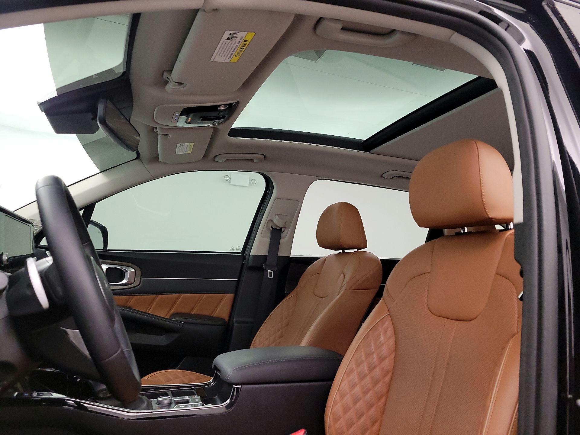 Thumbnail: 2022 Kia Sorento - 20