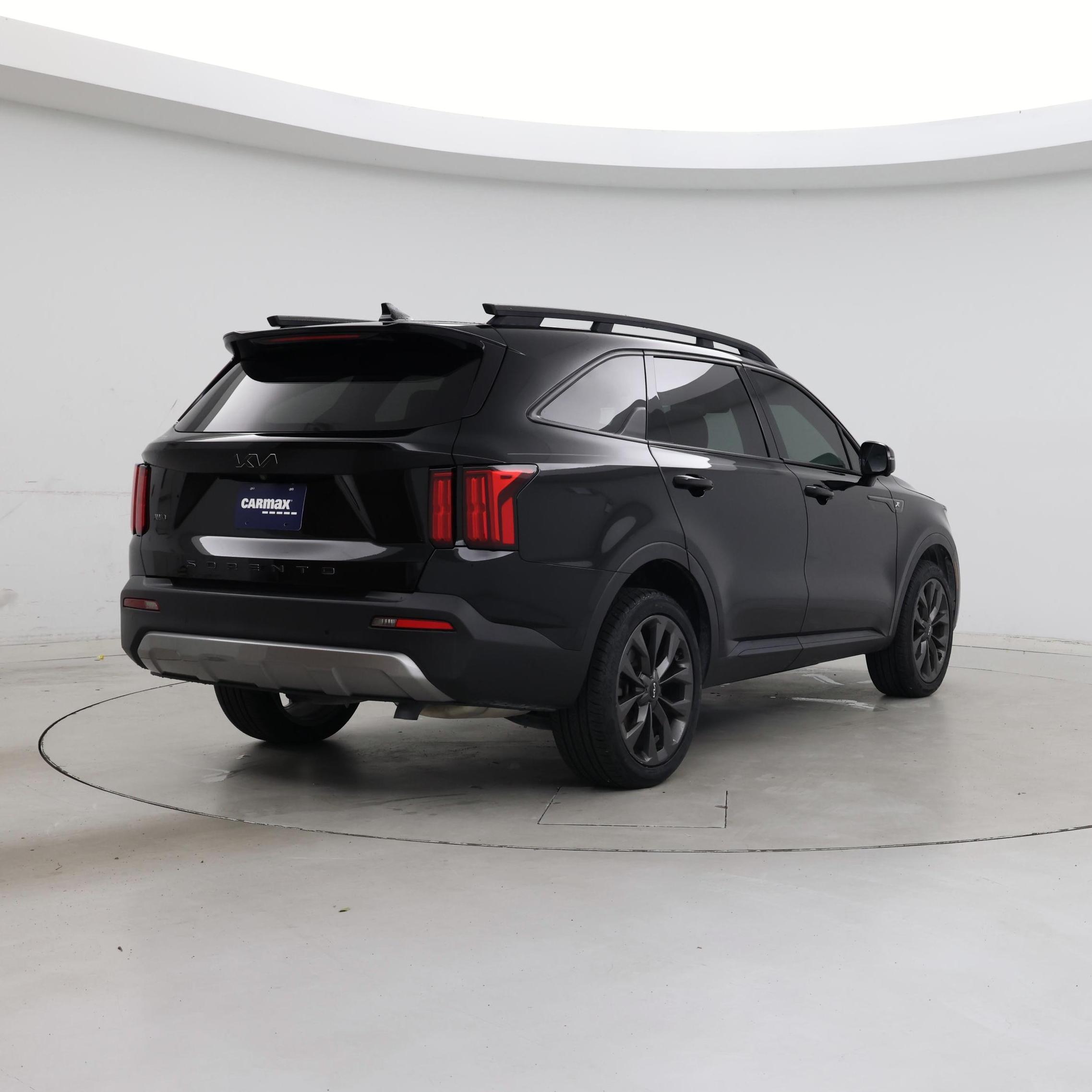 Thumbnail: 2022 Kia Sorento - 8