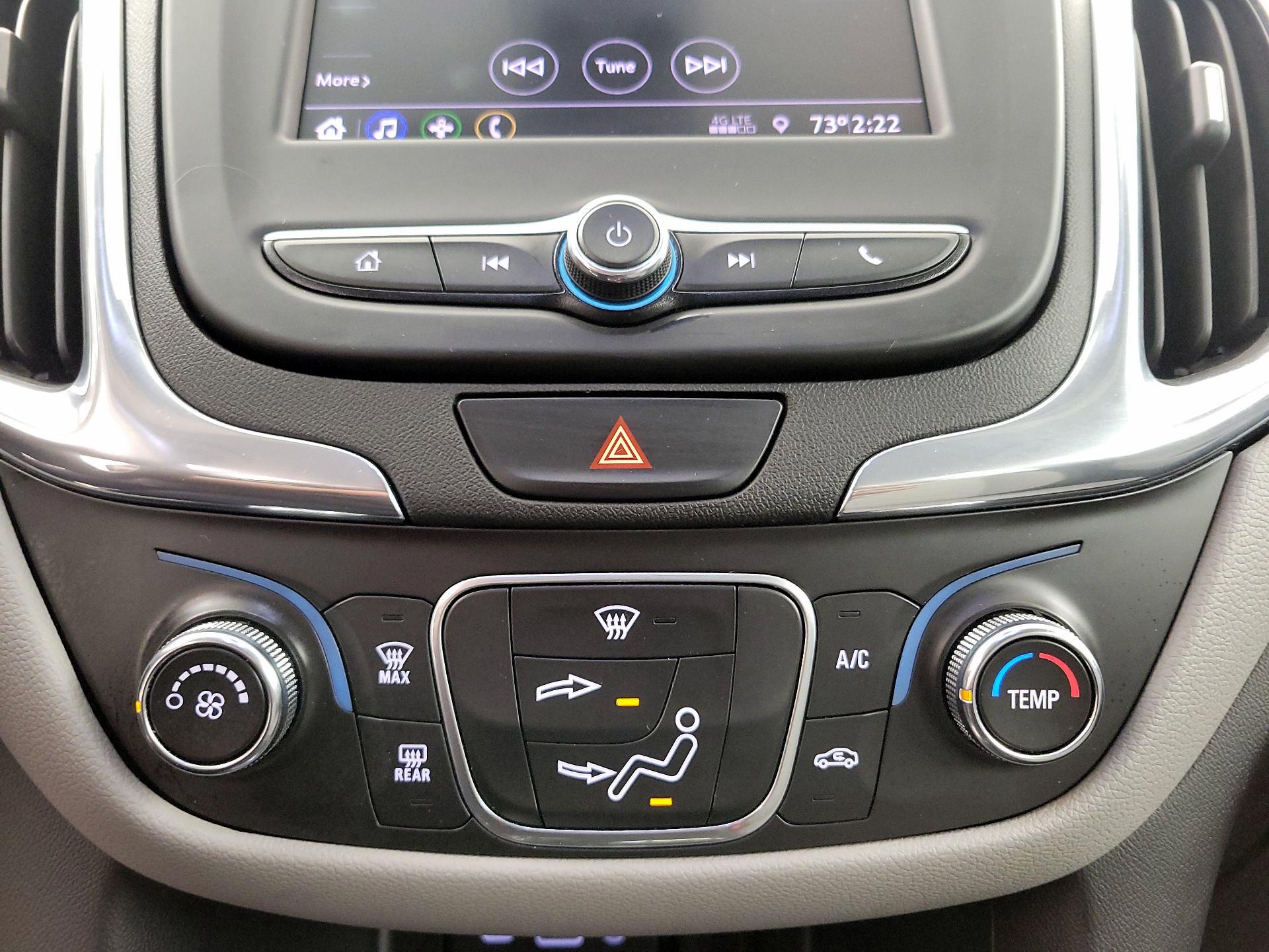 Thumbnail: 2020 Chevrolet Equinox - 16