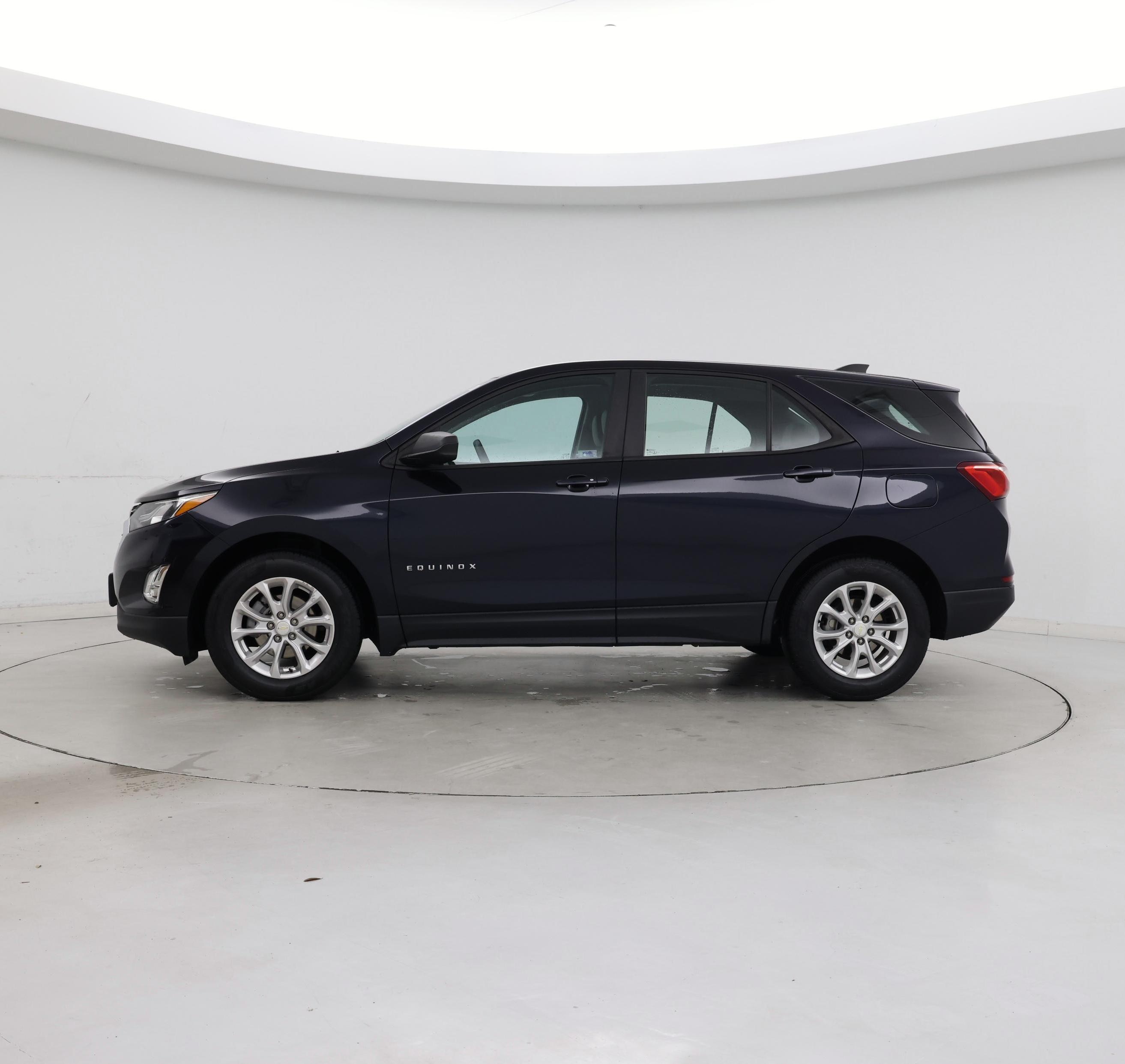 Thumbnail: 2020 Chevrolet Equinox - 3
