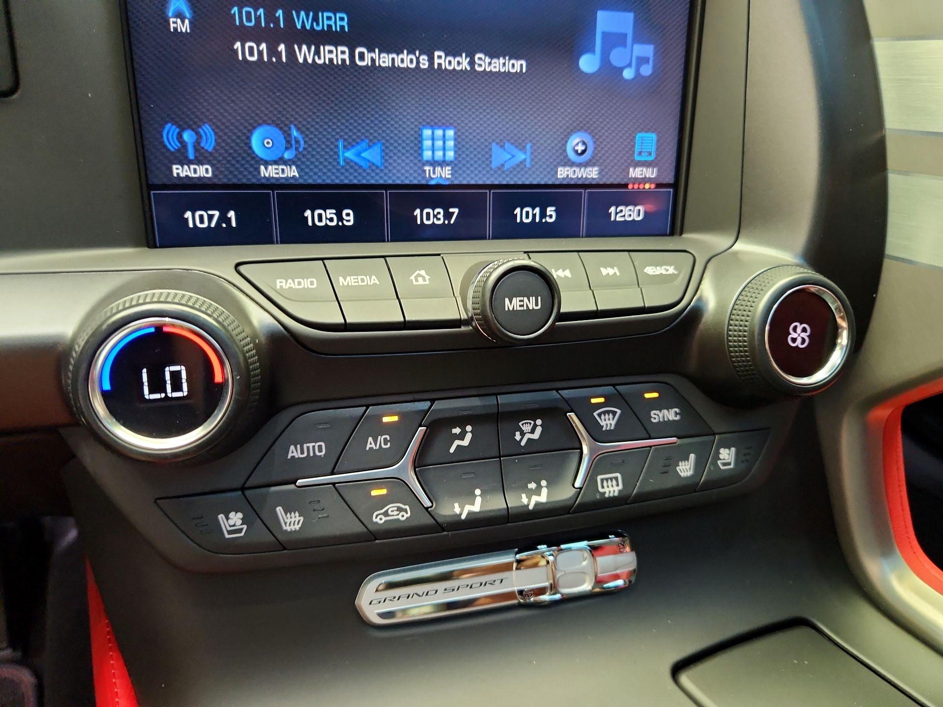 Thumbnail: 2019 Chevrolet Corvette - 17