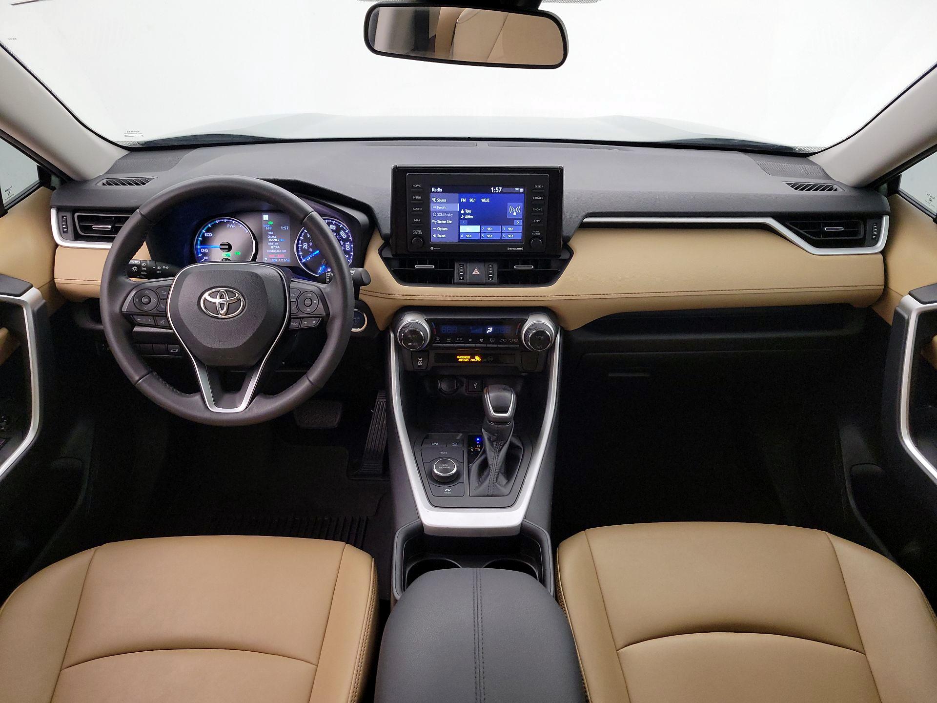 Thumbnail: 2021 Toyota RAV4 - 9