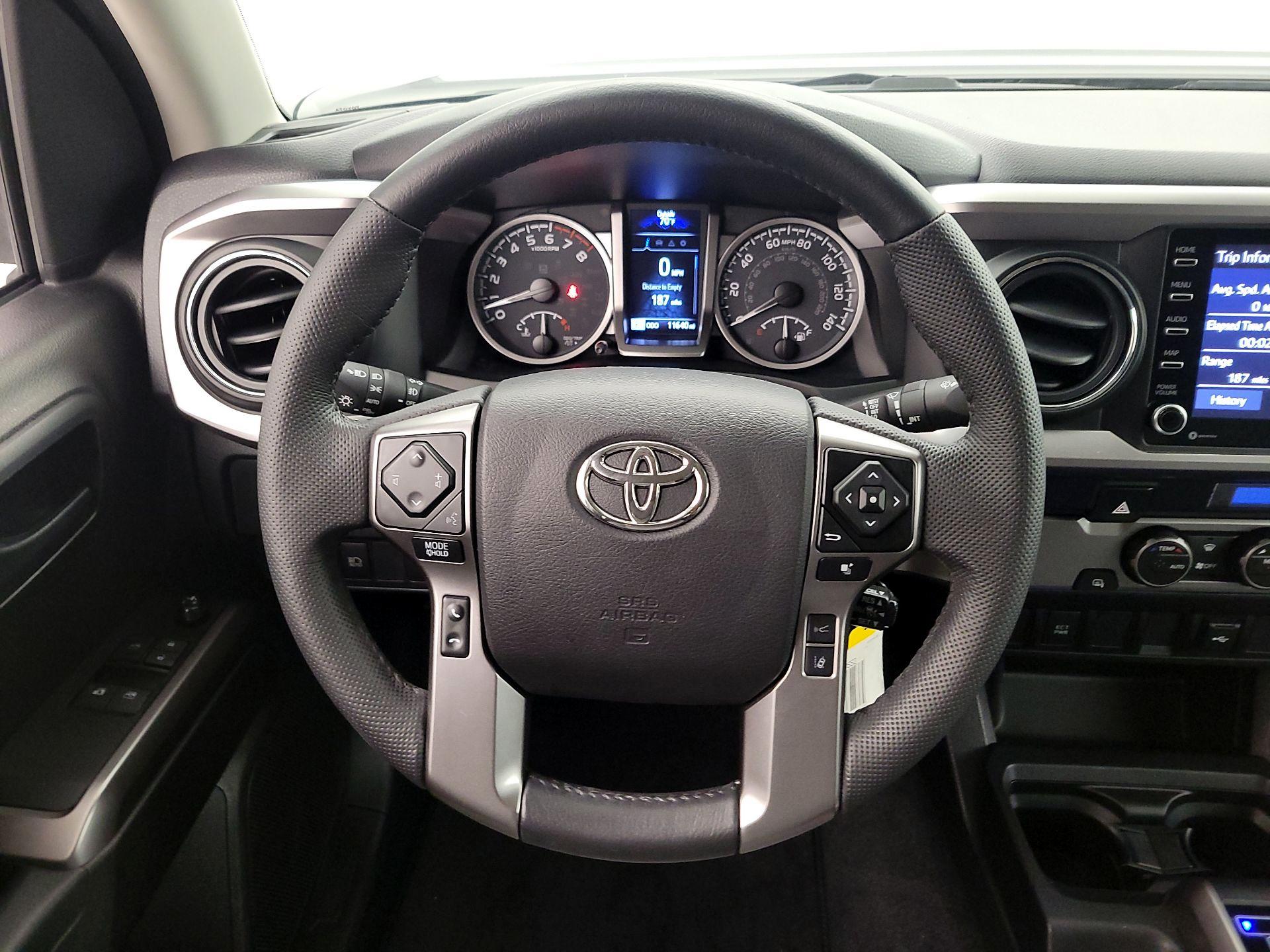 Thumbnail: 2022 Toyota Tacoma - 10