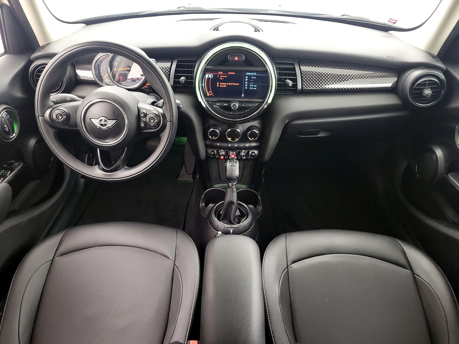 Thumbnail: 2016 MINI Cooper Hardtop - 9