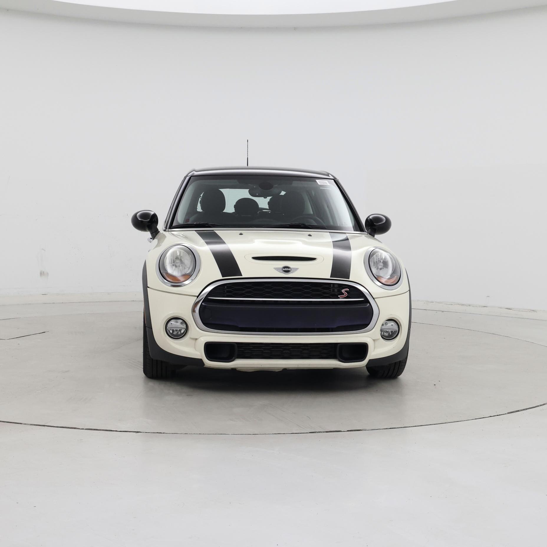 Thumbnail: 2016 MINI Cooper Hardtop - 5