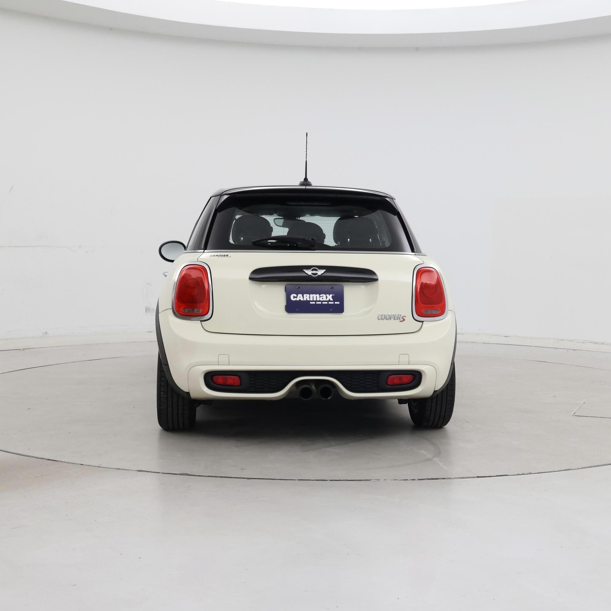 Thumbnail: 2016 MINI Cooper Hardtop - 6