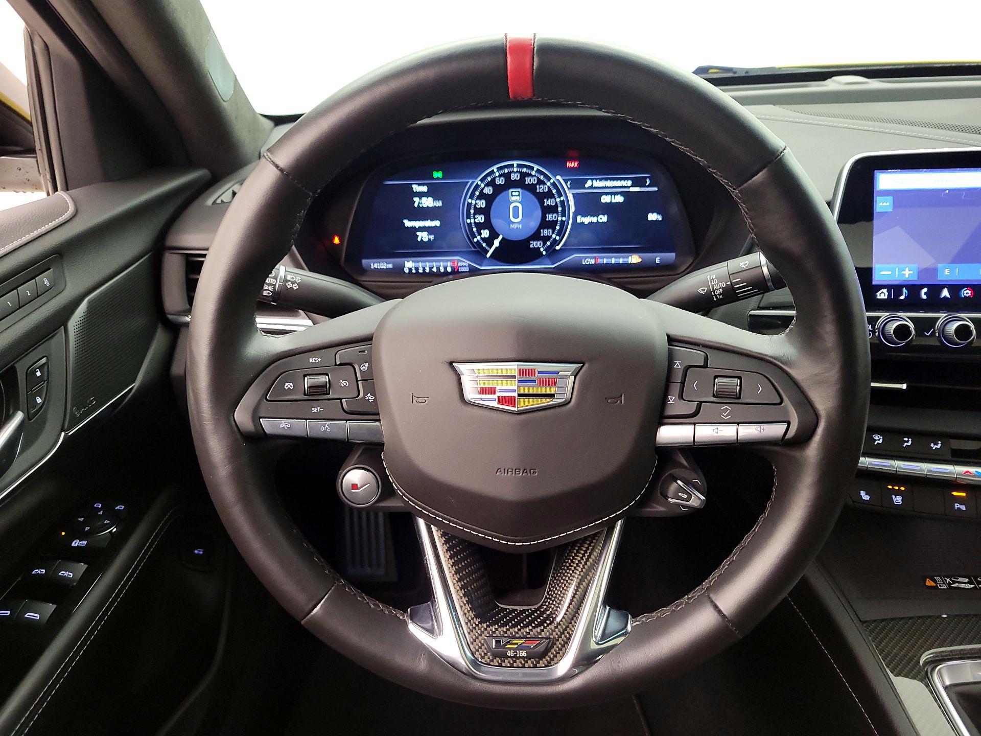 Thumbnail: 2024 Cadillac CT4 - 10