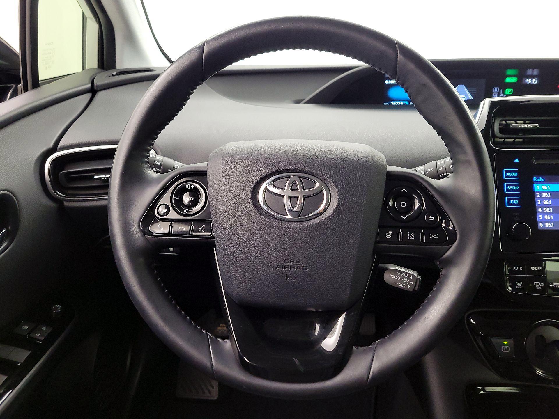 Thumbnail: 2019 Toyota Prius - 10