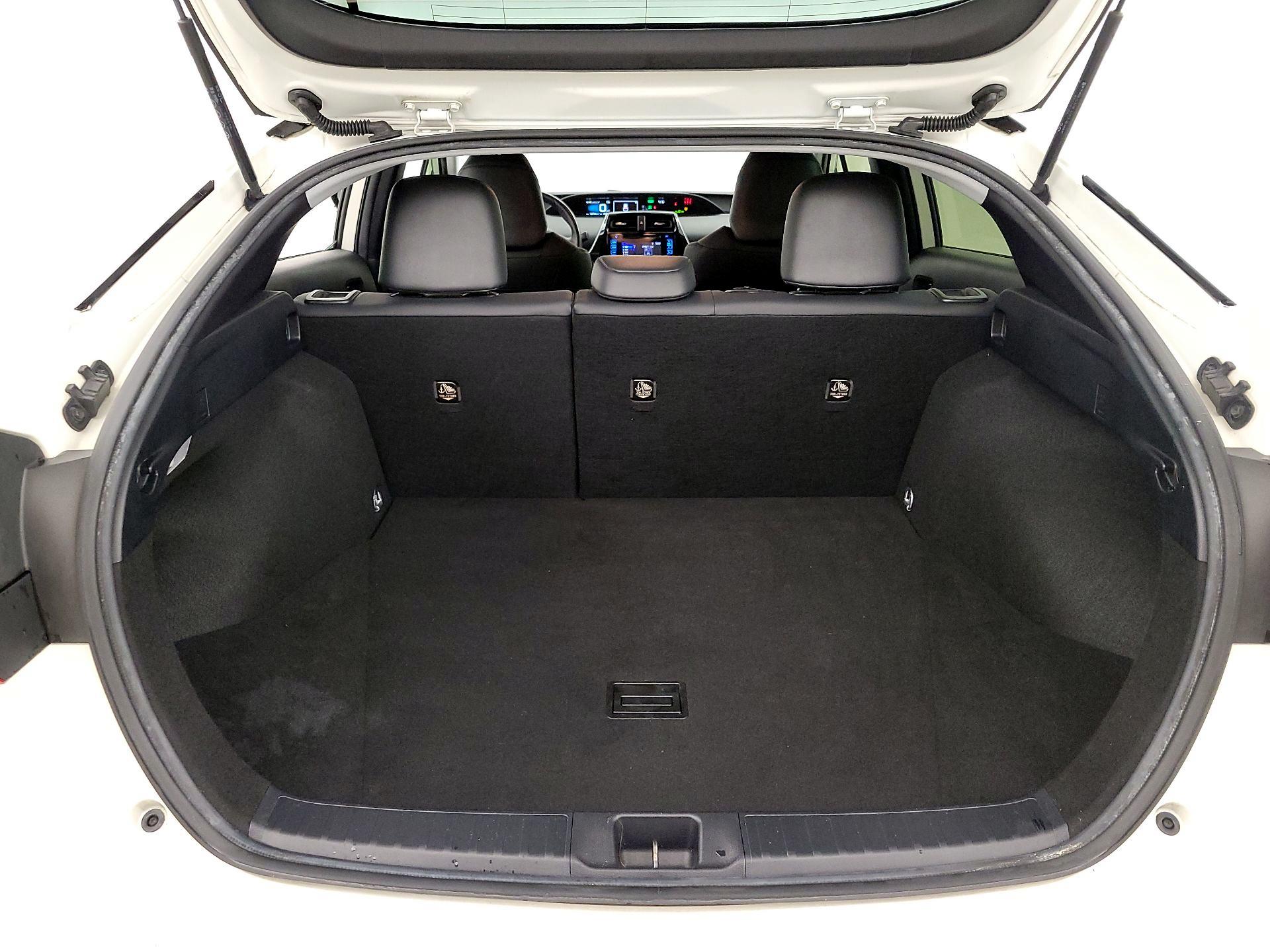 Thumbnail: 2019 Toyota Prius - 20