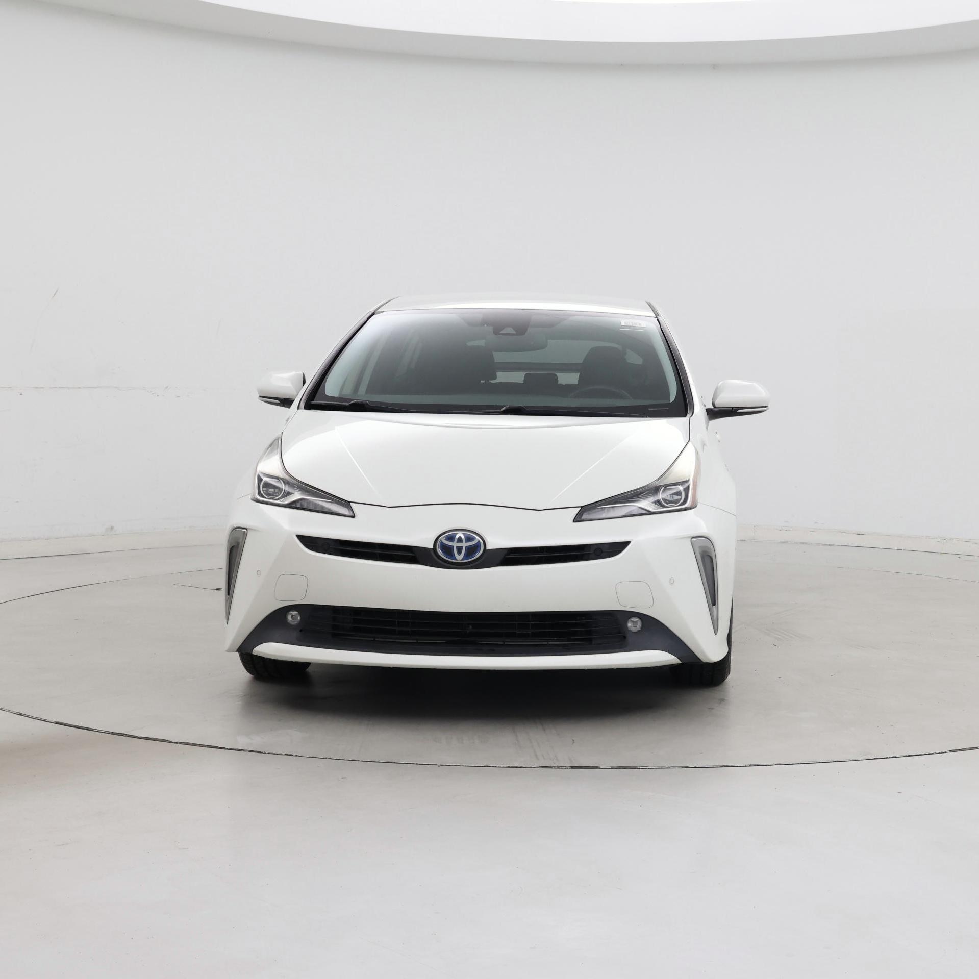 Thumbnail: 2019 Toyota Prius - 5