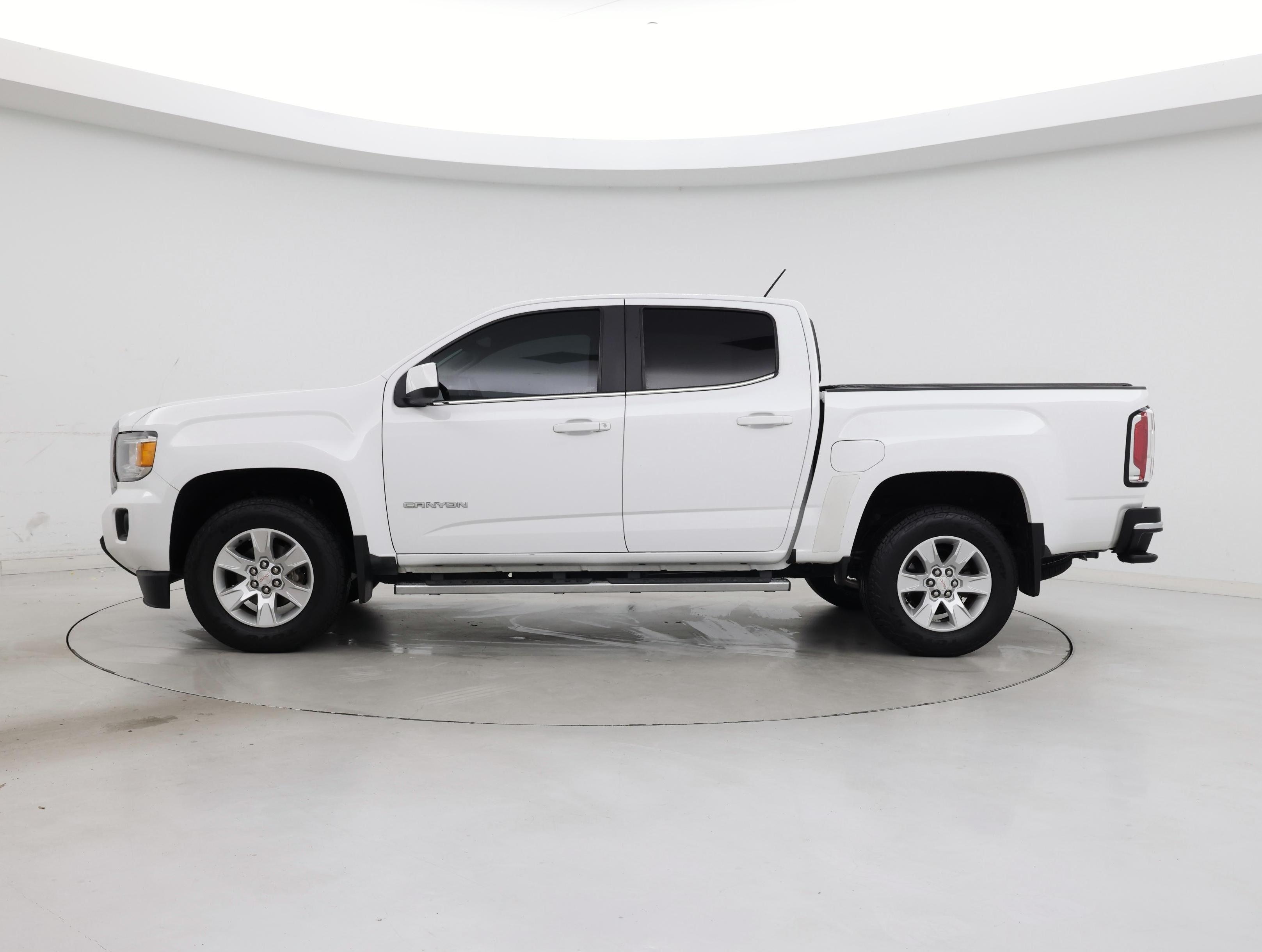 Thumbnail: 2017 GMC Canyon - 3
