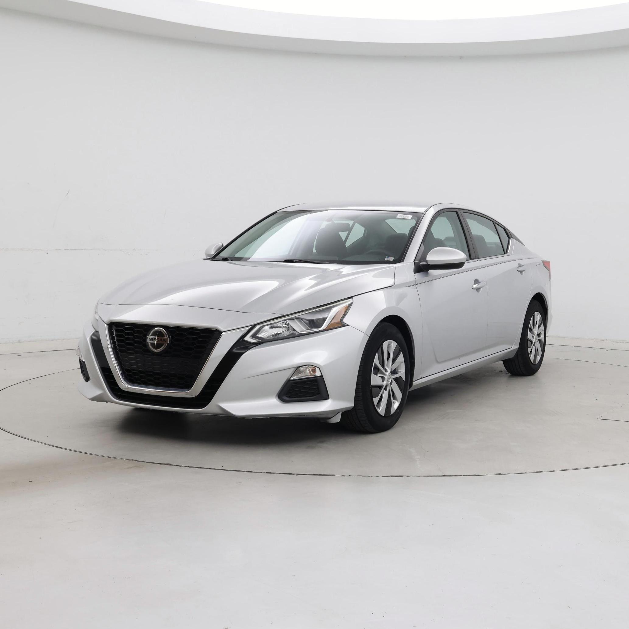 Thumbnail: 2019 Nissan Altima - 4