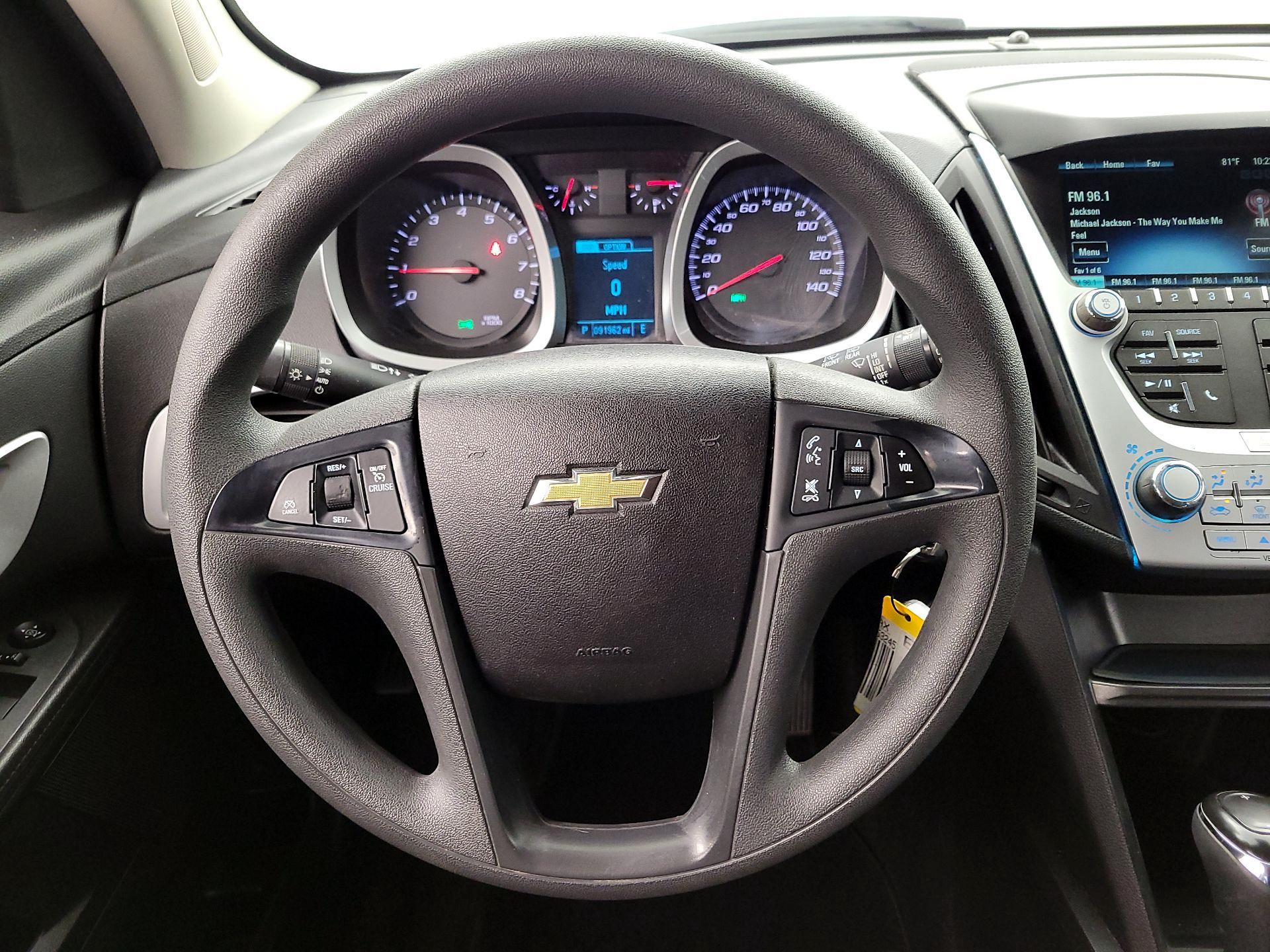 Thumbnail: 2017 Chevrolet Equinox - 10