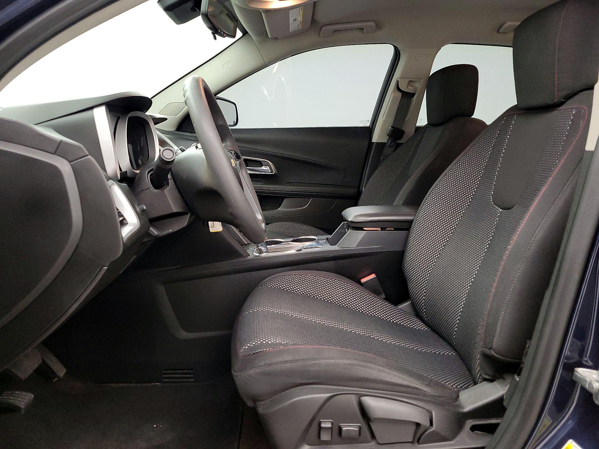 Thumbnail: 2017 Chevrolet Equinox - 11