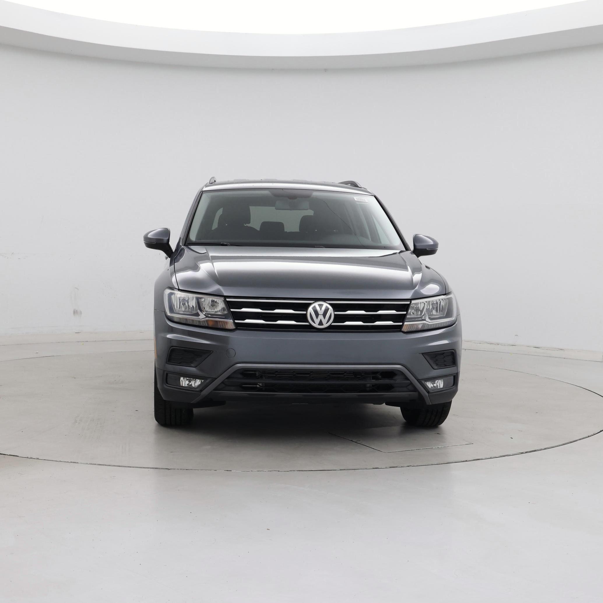 Thumbnail: 2018 Volkswagen Tiguan - 5