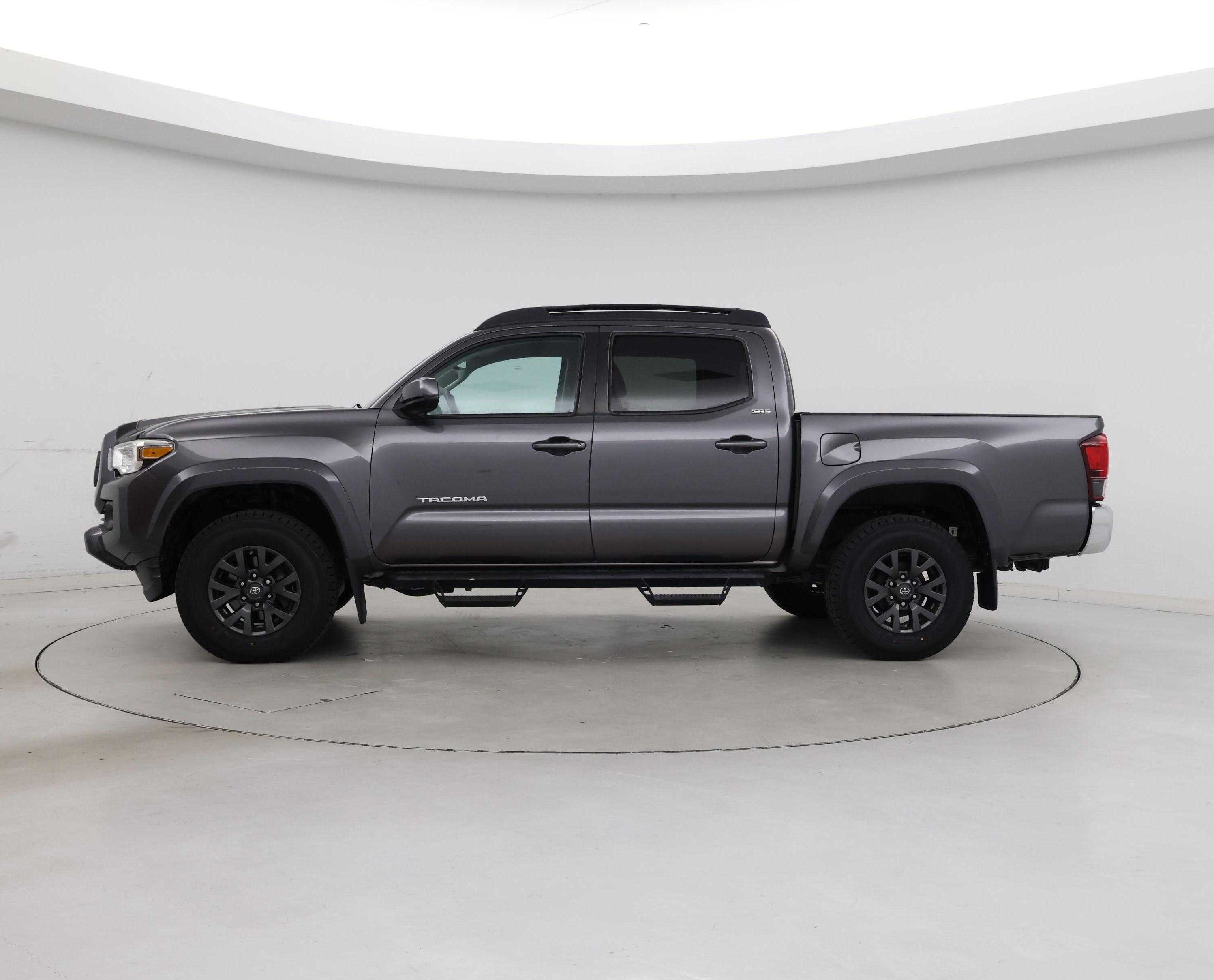 Thumbnail: 2021 Toyota Tacoma - 3