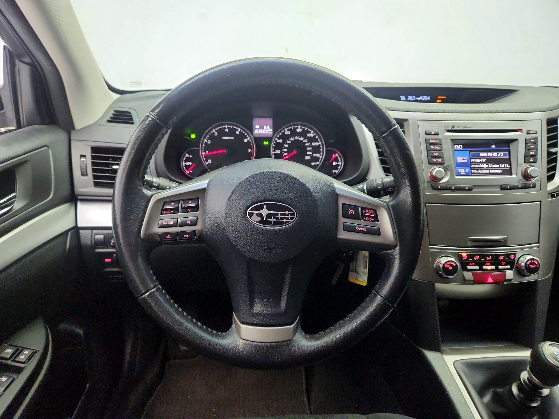 Thumbnail: 2014 Subaru Outback - 10