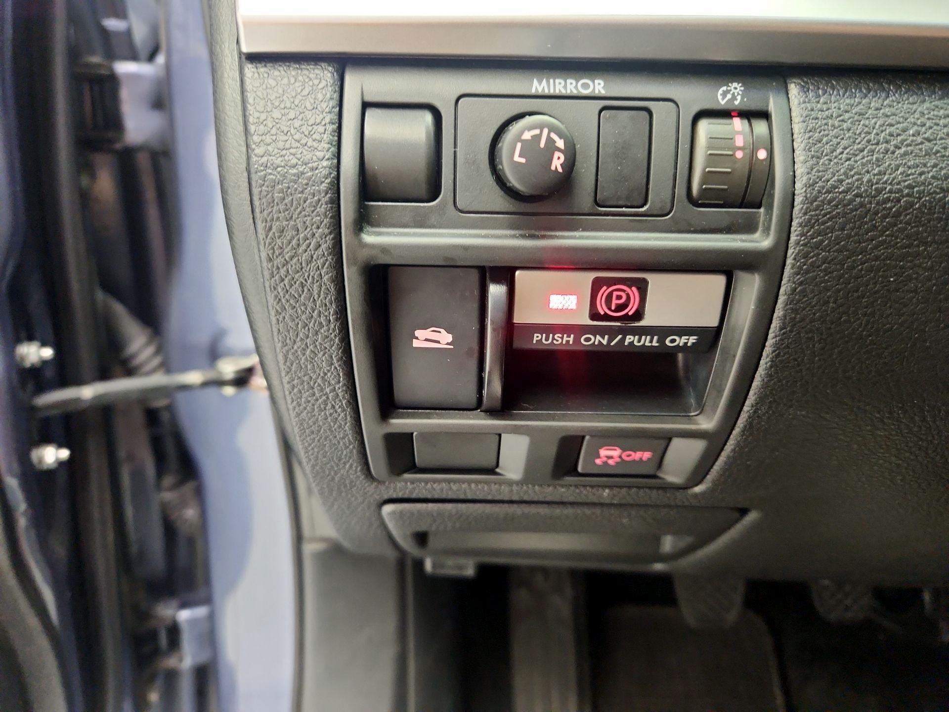 Thumbnail: 2014 Subaru Outback - 13