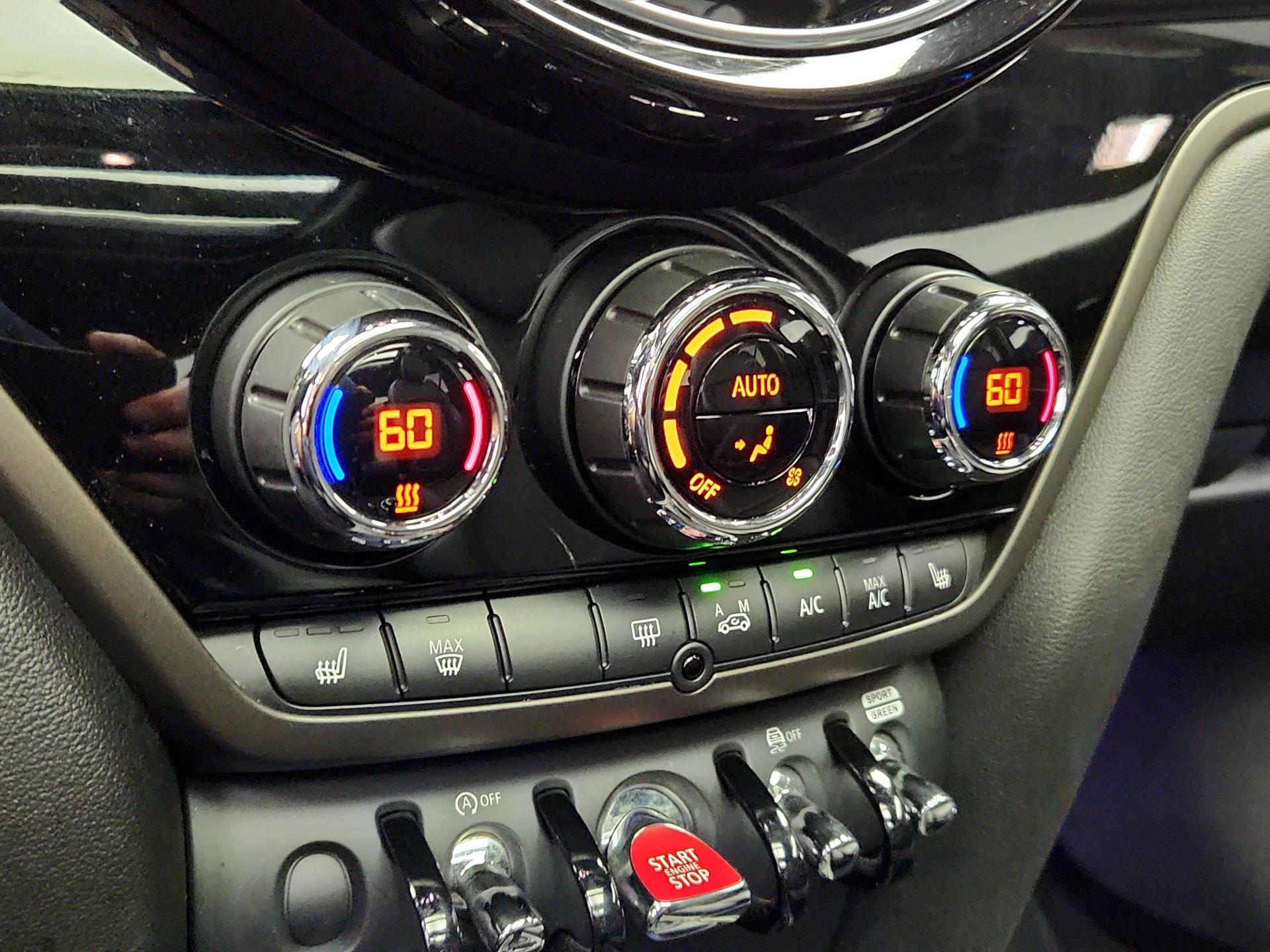 Thumbnail: 2022 MINI Cooper Countryman - 17