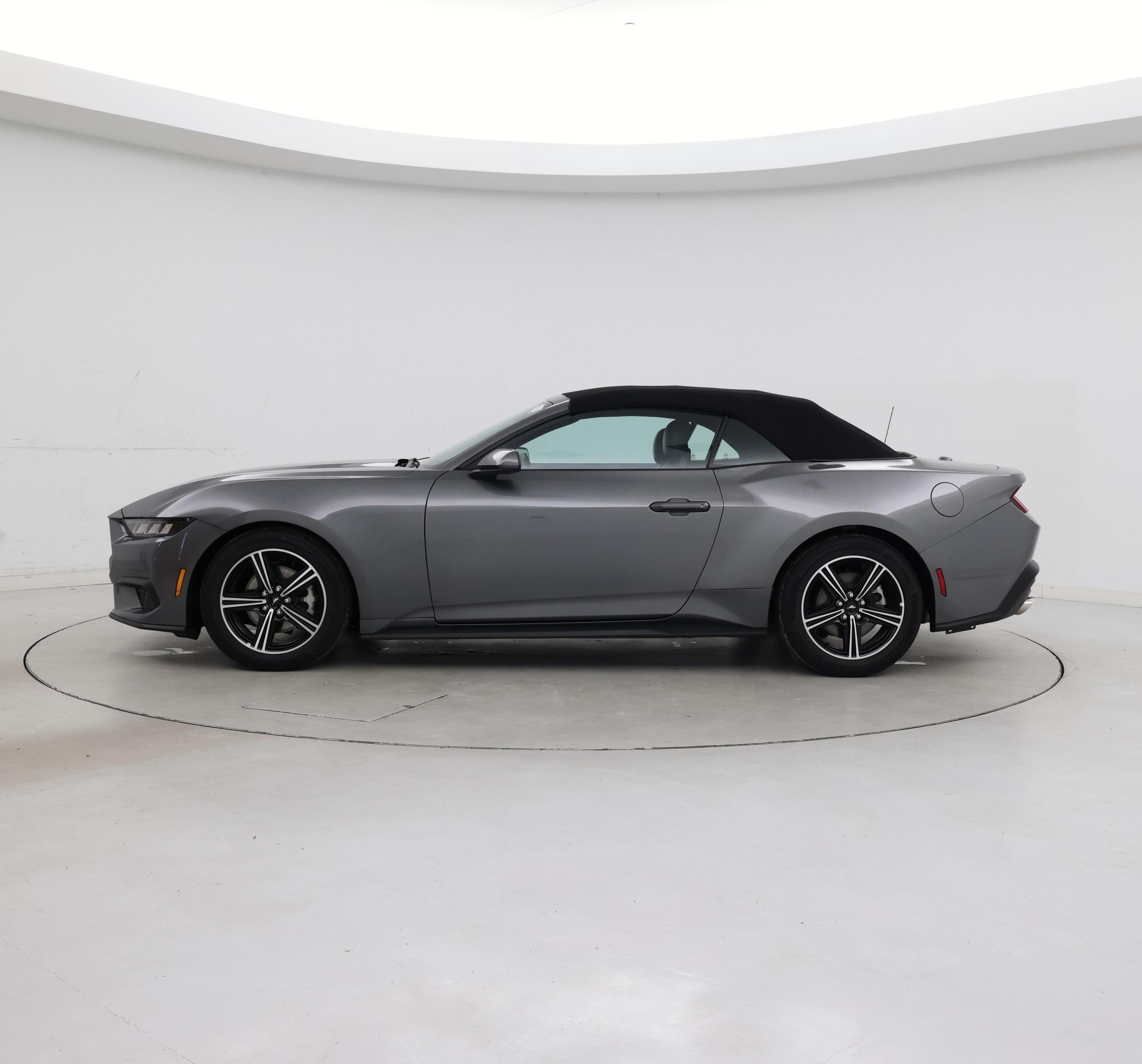 Thumbnail: 2025 Ford Mustang - 3
