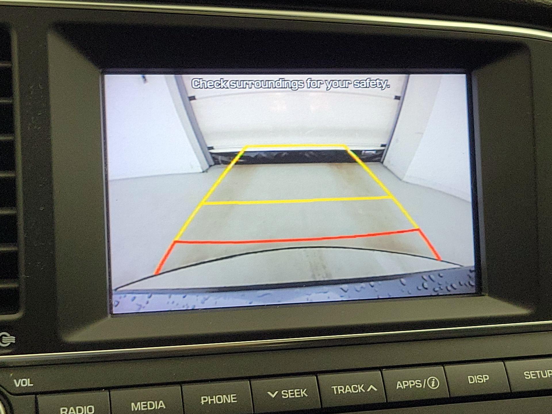 Thumbnail: 2018 Hyundai Elantra - 14