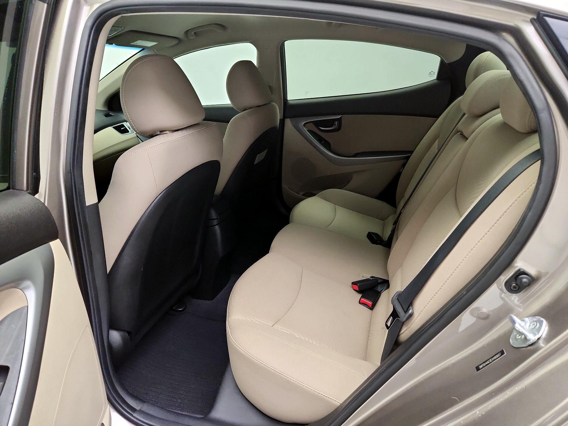 Thumbnail: 2014 Hyundai Elantra - 19