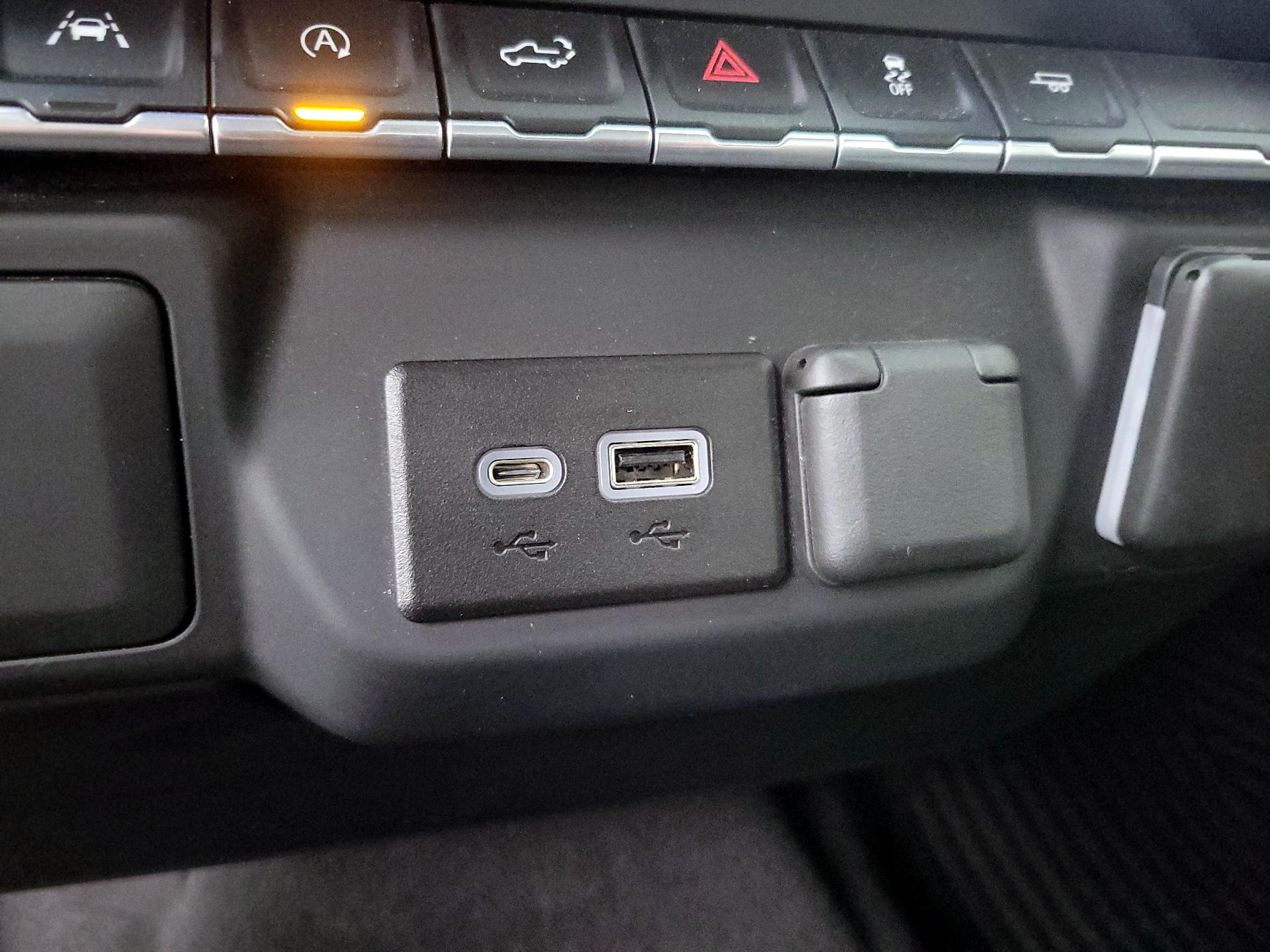 Thumbnail: 2023 Chevrolet Silverado 1500 - 18